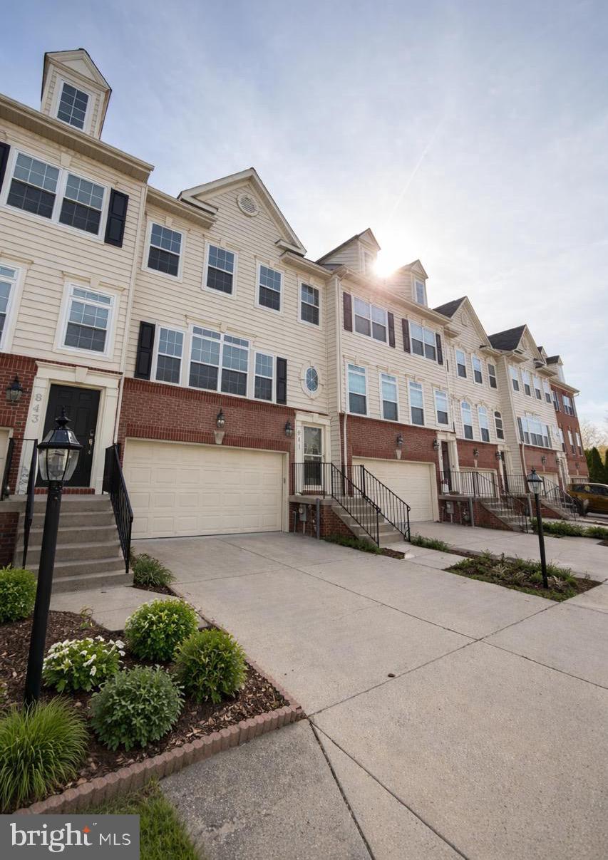 TANYARD SPRINGS - Residential
