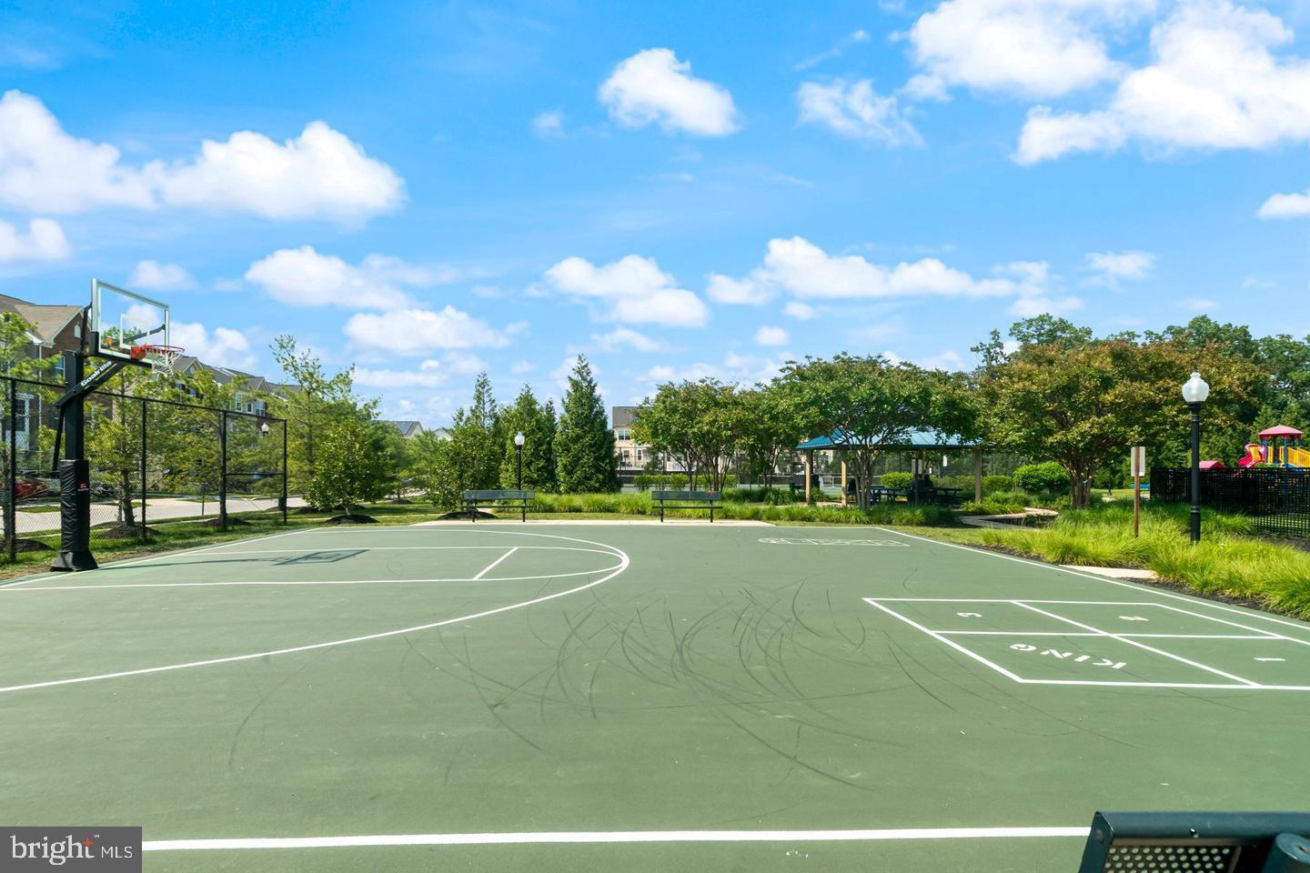 TANYARD SPRINGS - Residential