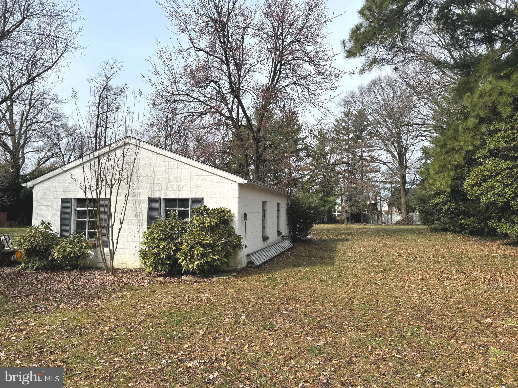 HAMILTON - Residential