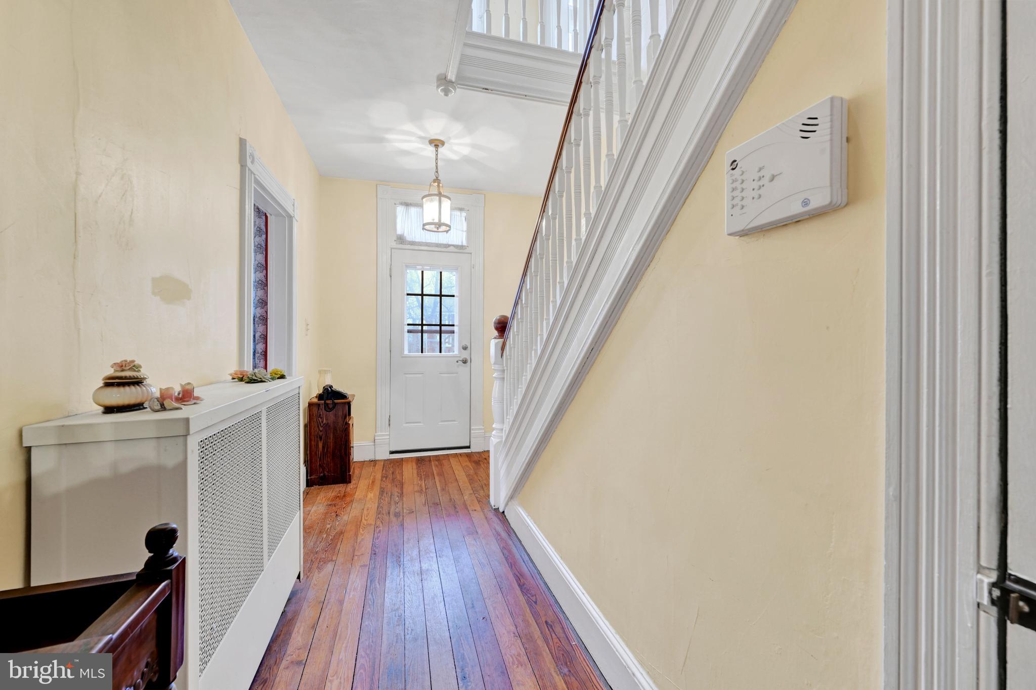 HAMILTON - Residential