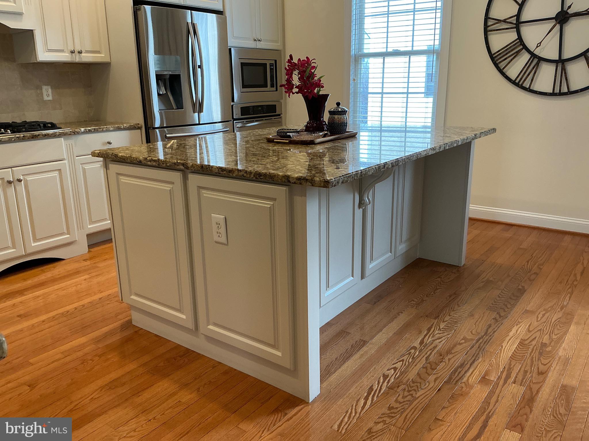 CHRISTINA LANDING - Residential