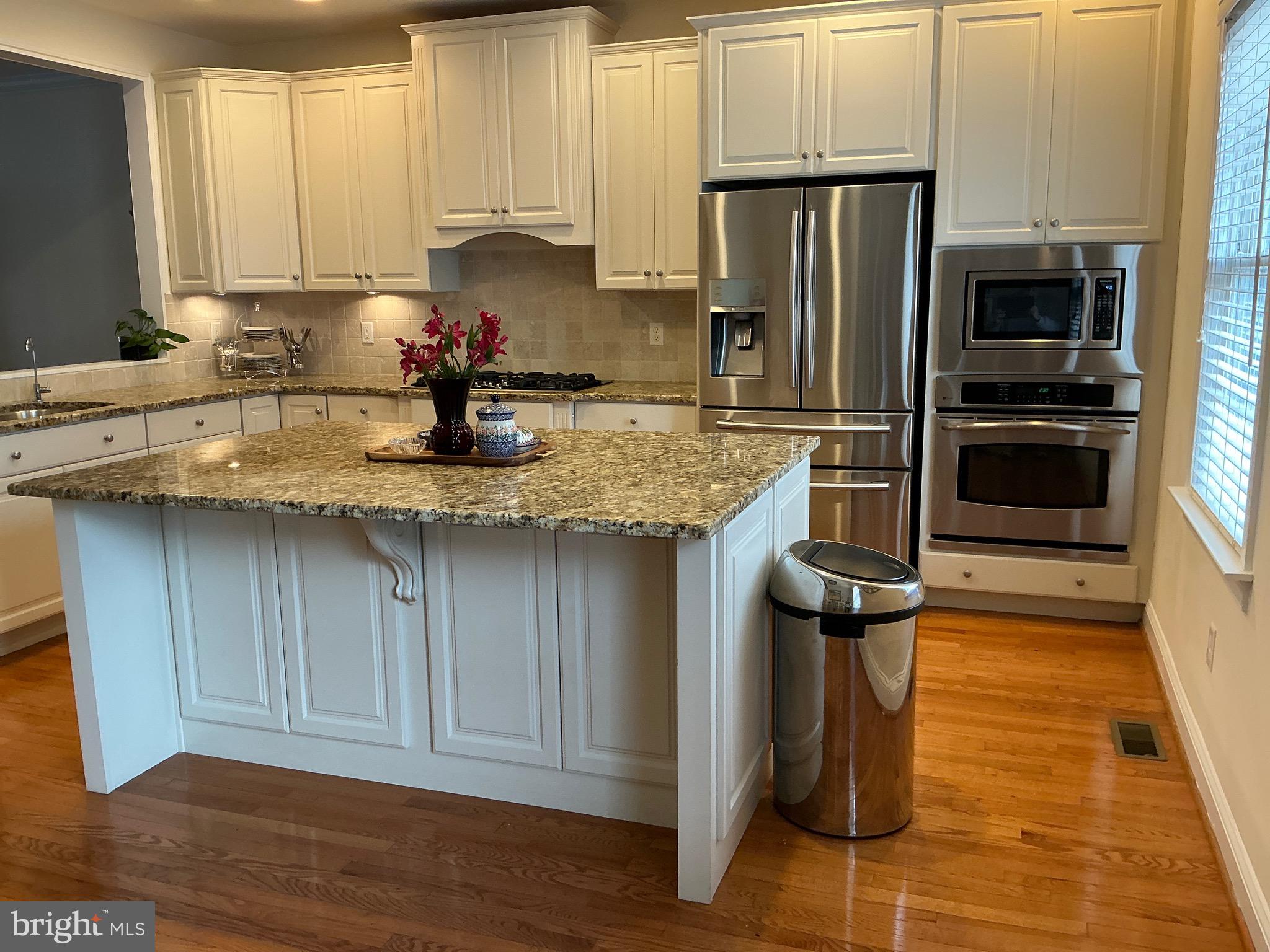 CHRISTINA LANDING - Residential