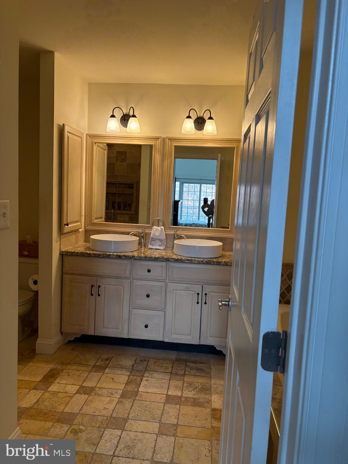 CHRISTINA LANDING - Residential