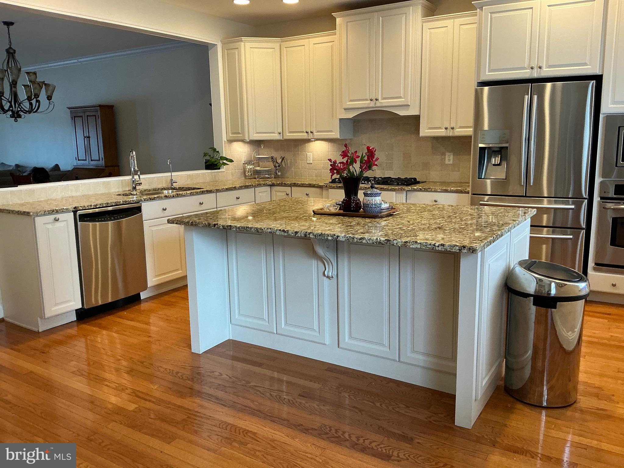 CHRISTINA LANDING - Residential