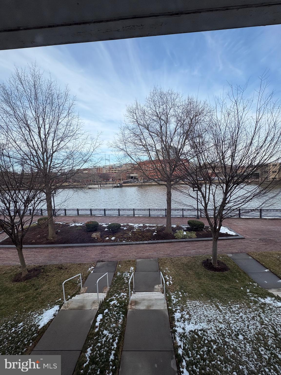 CHRISTINA LANDING - Residential