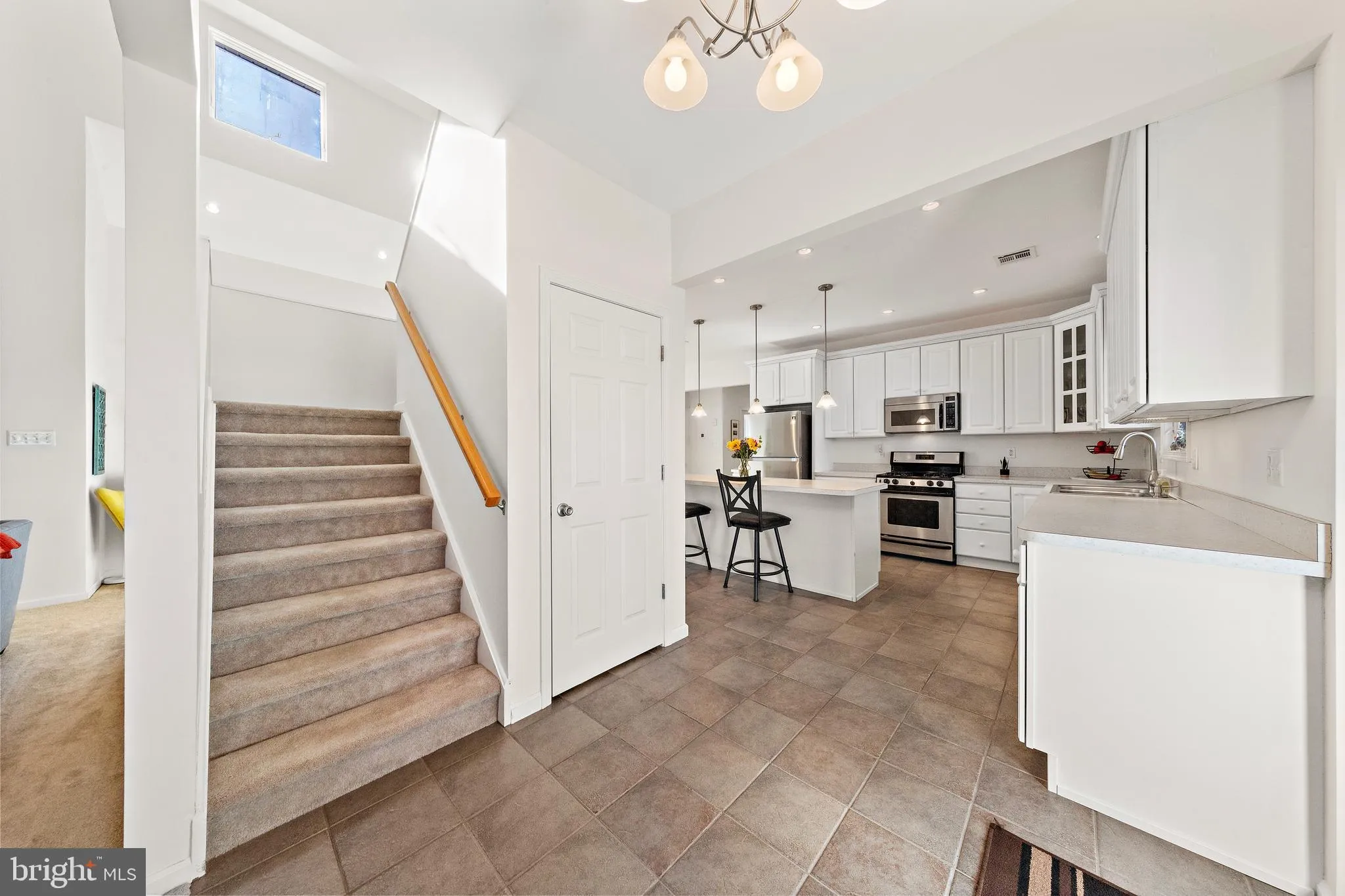 Barnegat Light, New Jersey 08006, United States, 4 Bedrooms Bedrooms, ,3 BathroomsBathrooms,Residential,Active,103259