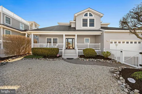 2808 Central Avenue, Barnegat Light, NJ MLS: NJOC2033074