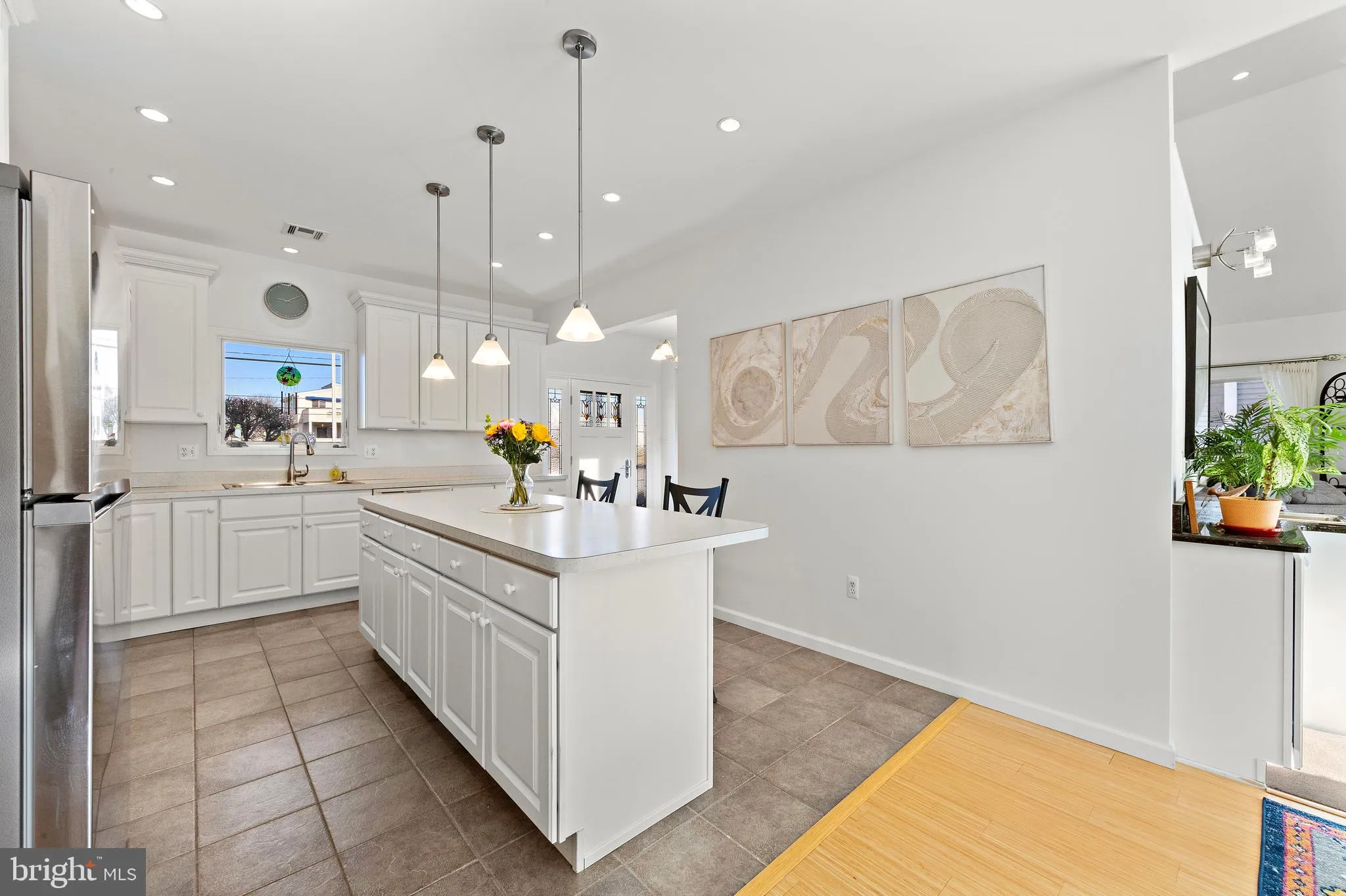 Barnegat Light, New Jersey 08006, United States, 4 Bedrooms Bedrooms, ,3 BathroomsBathrooms,Residential,Active,103259