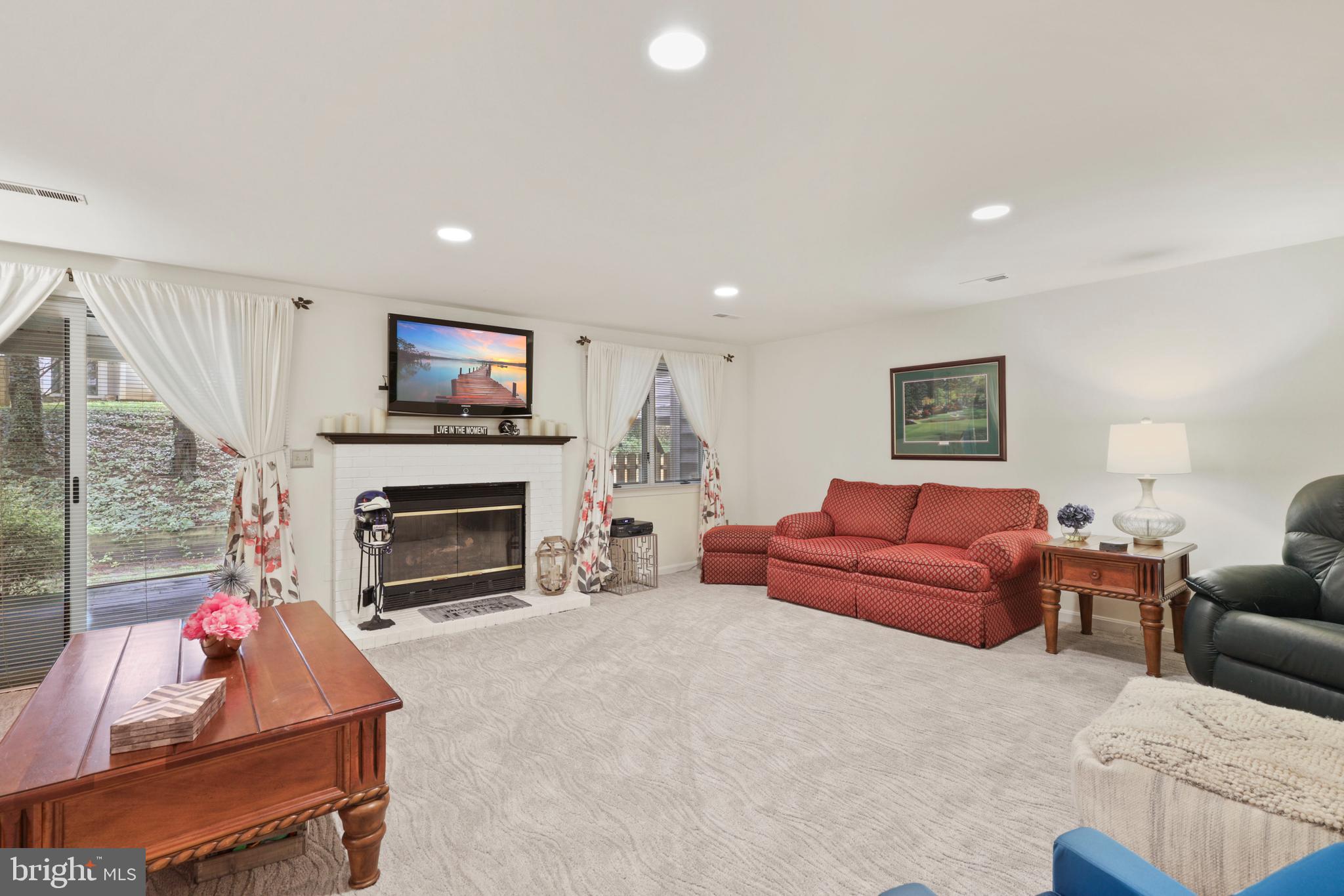 ASHLAND/HUNT VALLEY - Residential