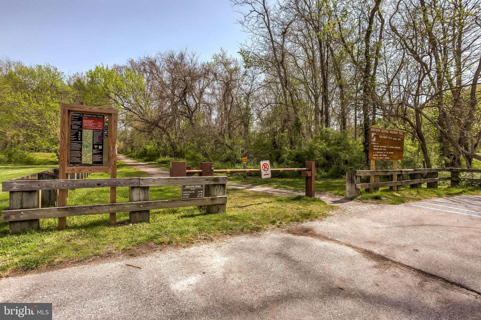 ASHLAND/HUNT VALLEY - Residential