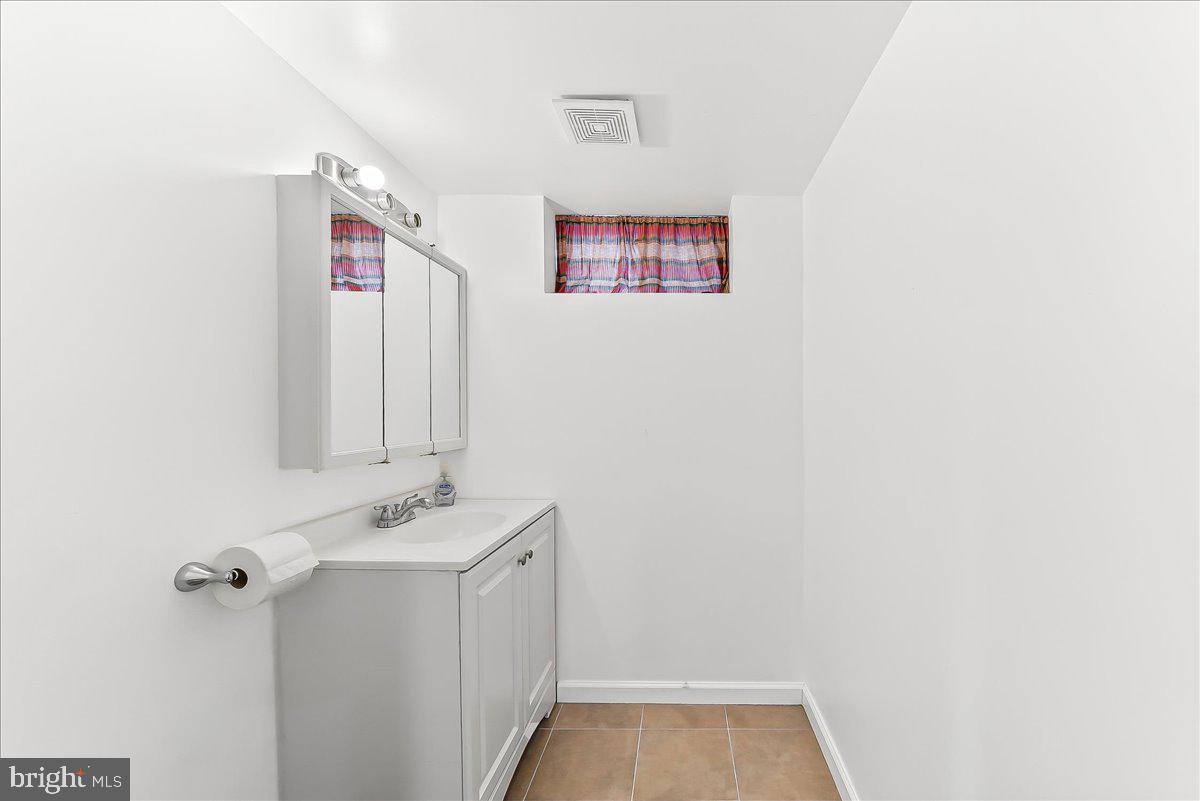 HAVERTOWN - Residential