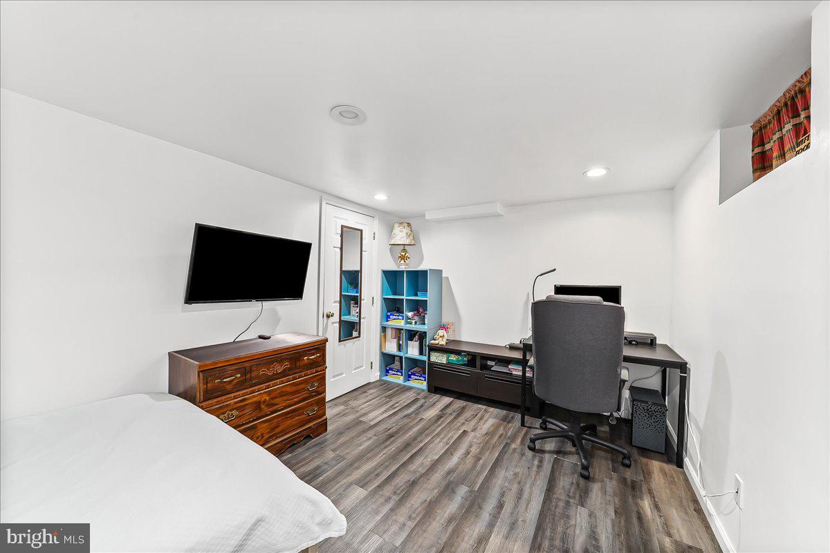 HAVERTOWN - Residential