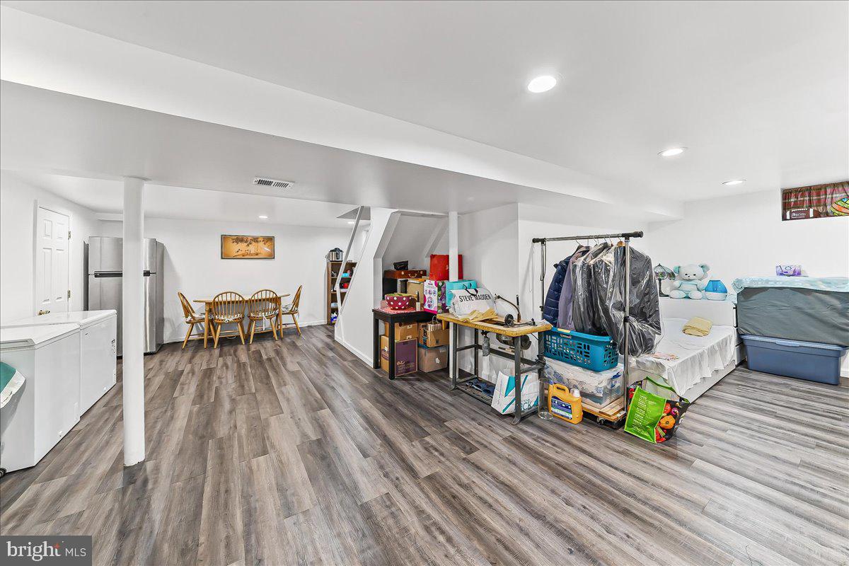 HAVERTOWN - Residential