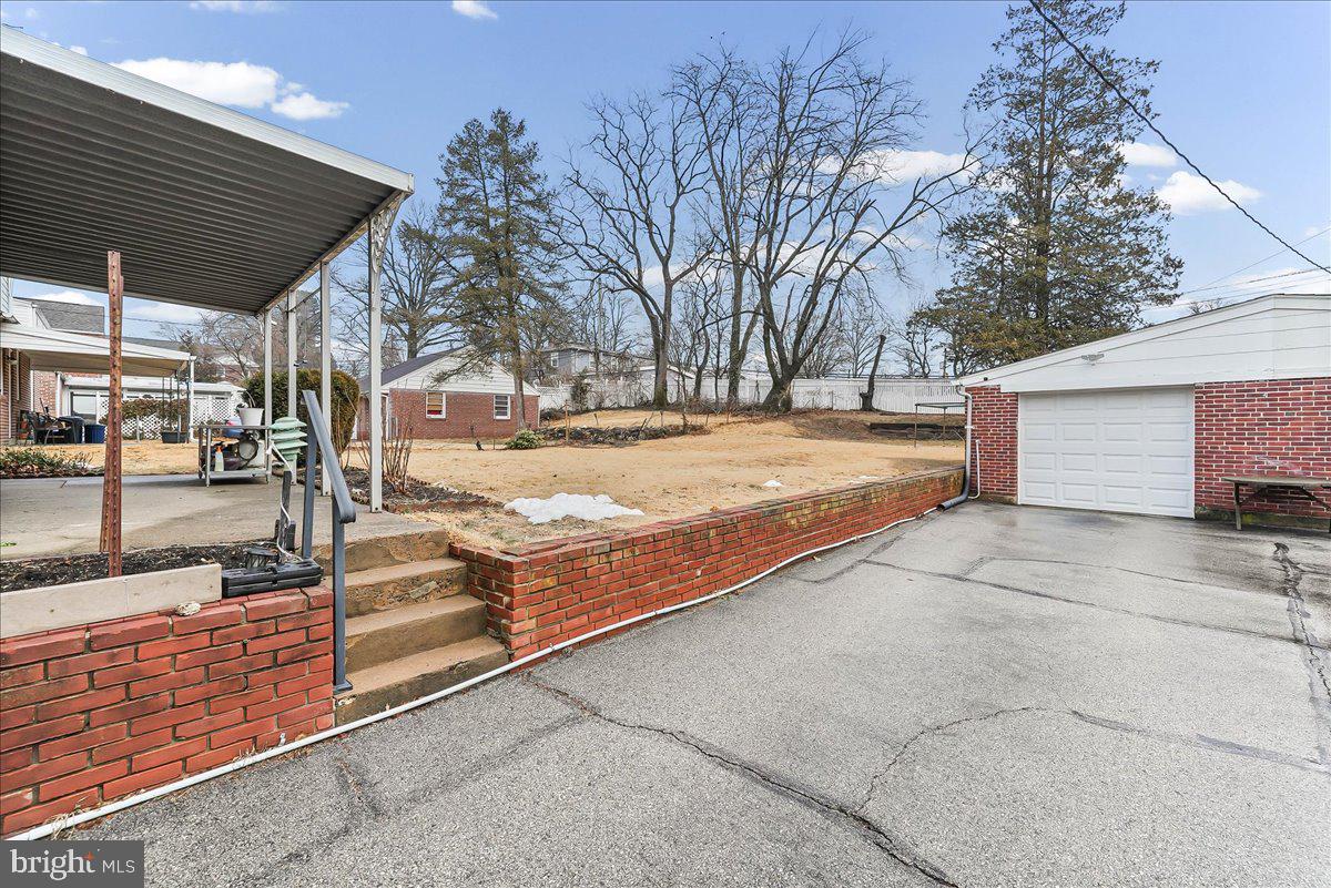 HAVERTOWN - Residential