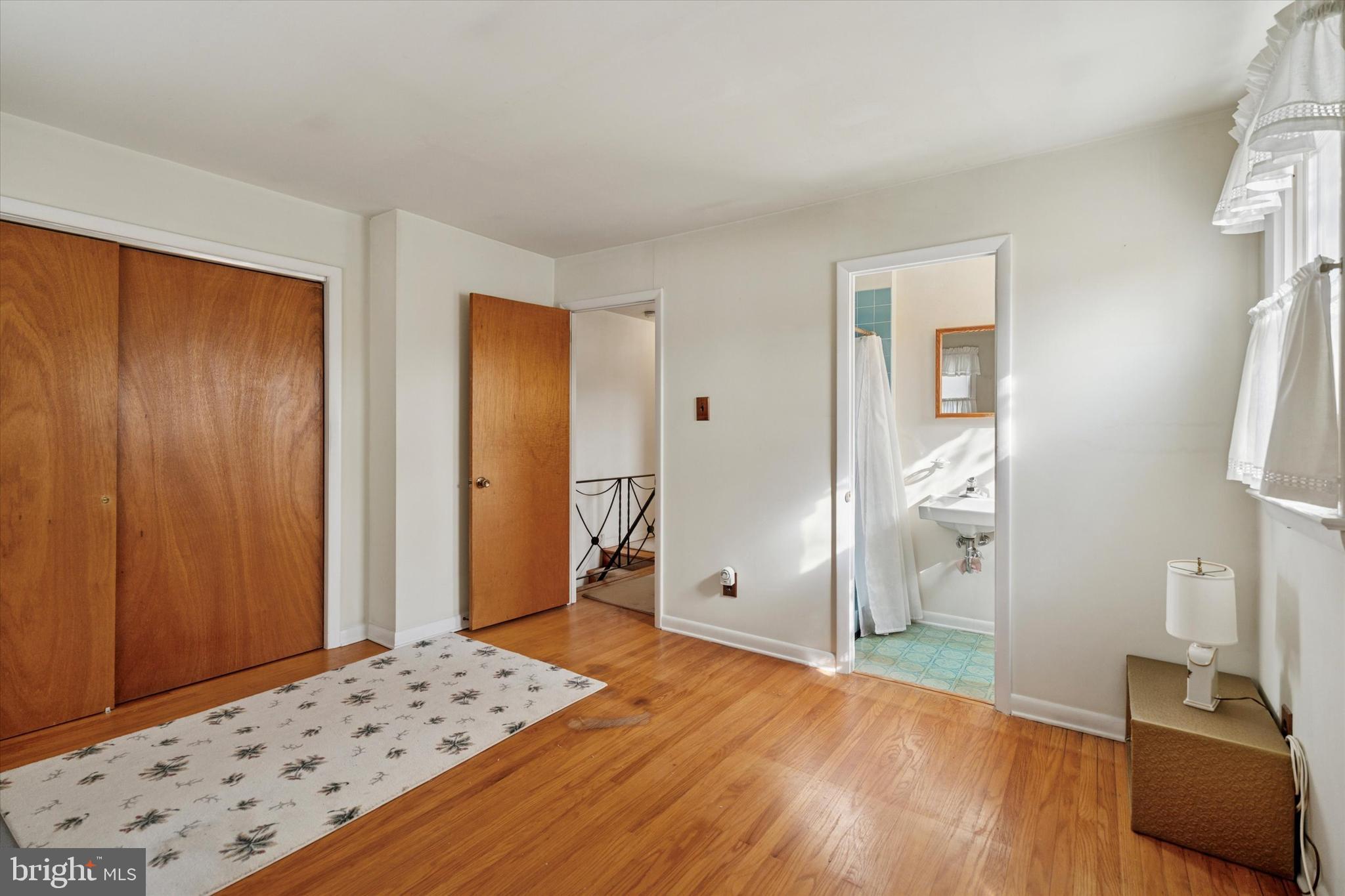 GLENSIDE - Residential