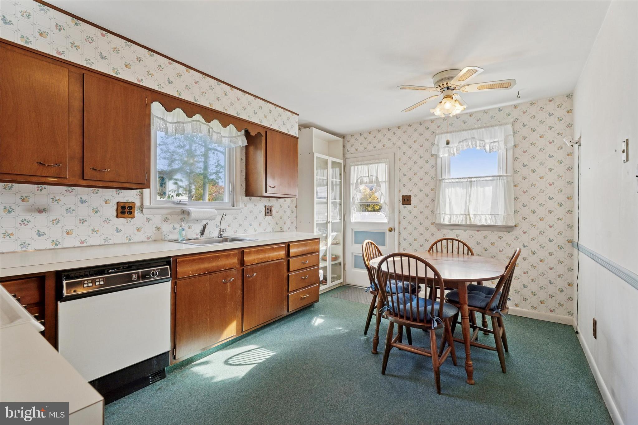 GLENSIDE - Residential