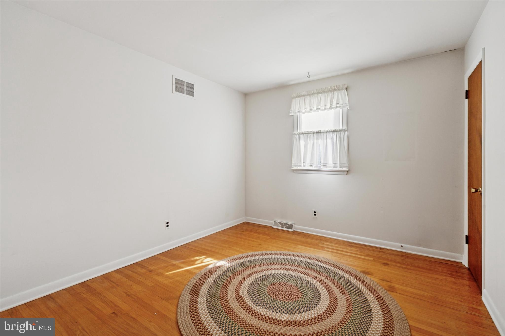 GLENSIDE - Residential