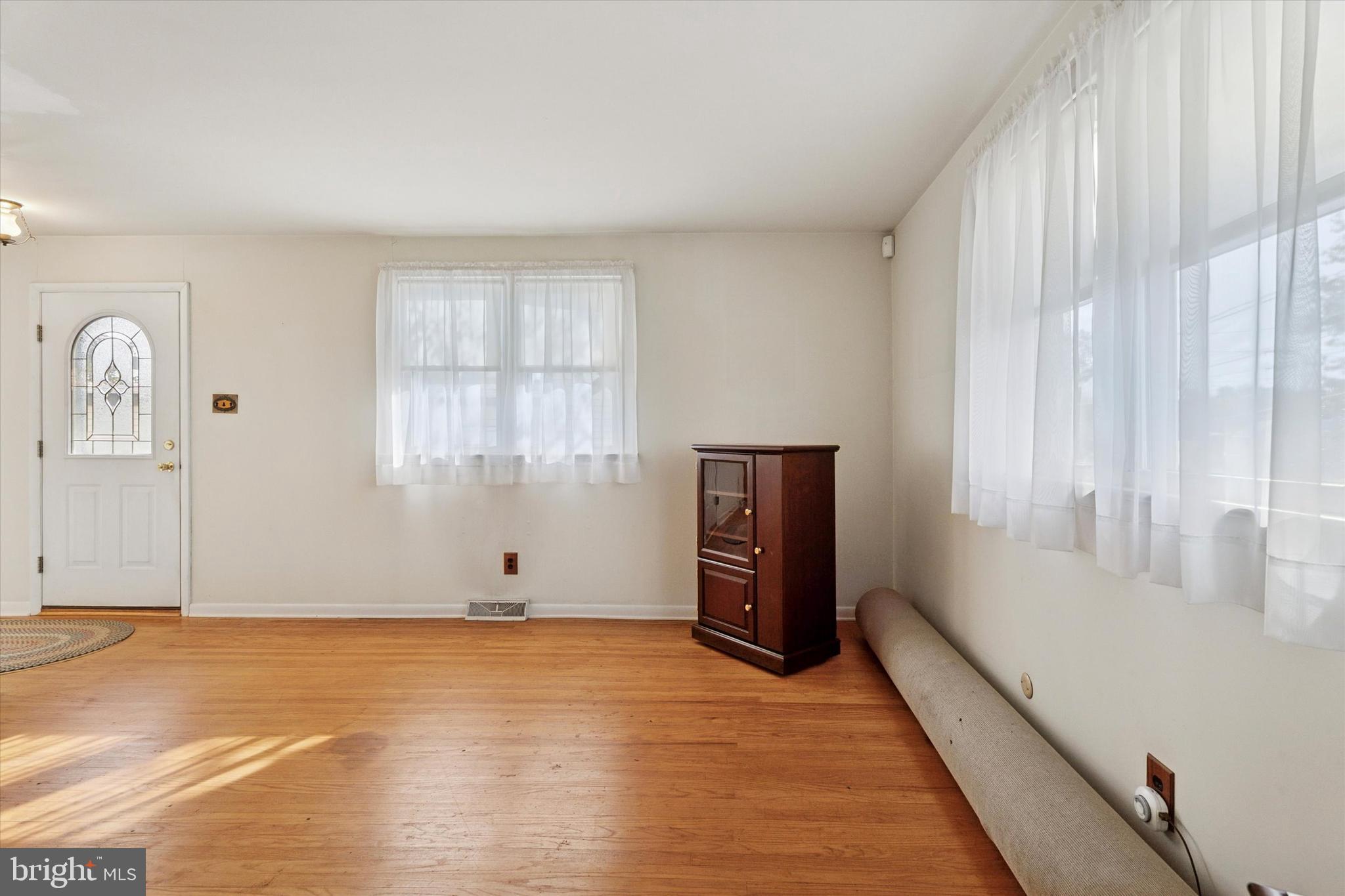 GLENSIDE - Residential