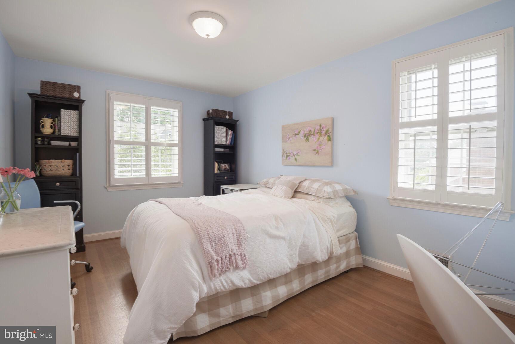 KENWOOD PARK - Residential