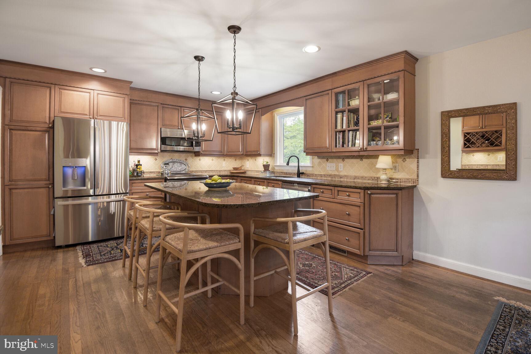 KENWOOD PARK - Residential