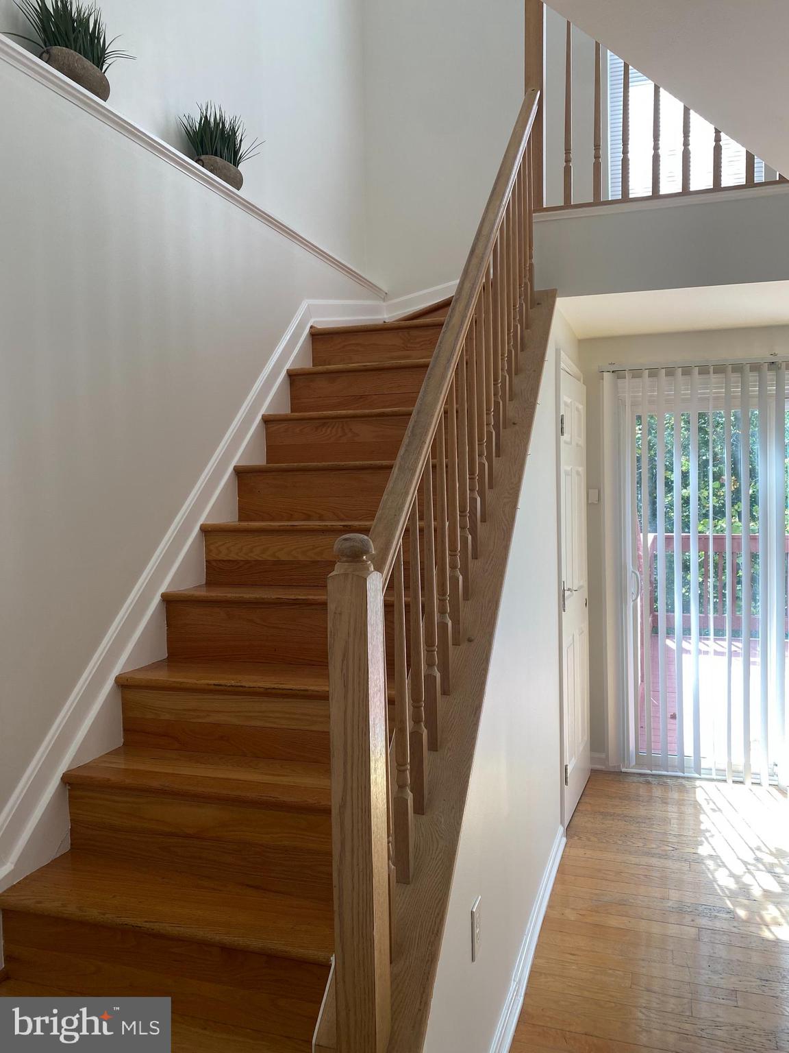 RUSSETT - Residential