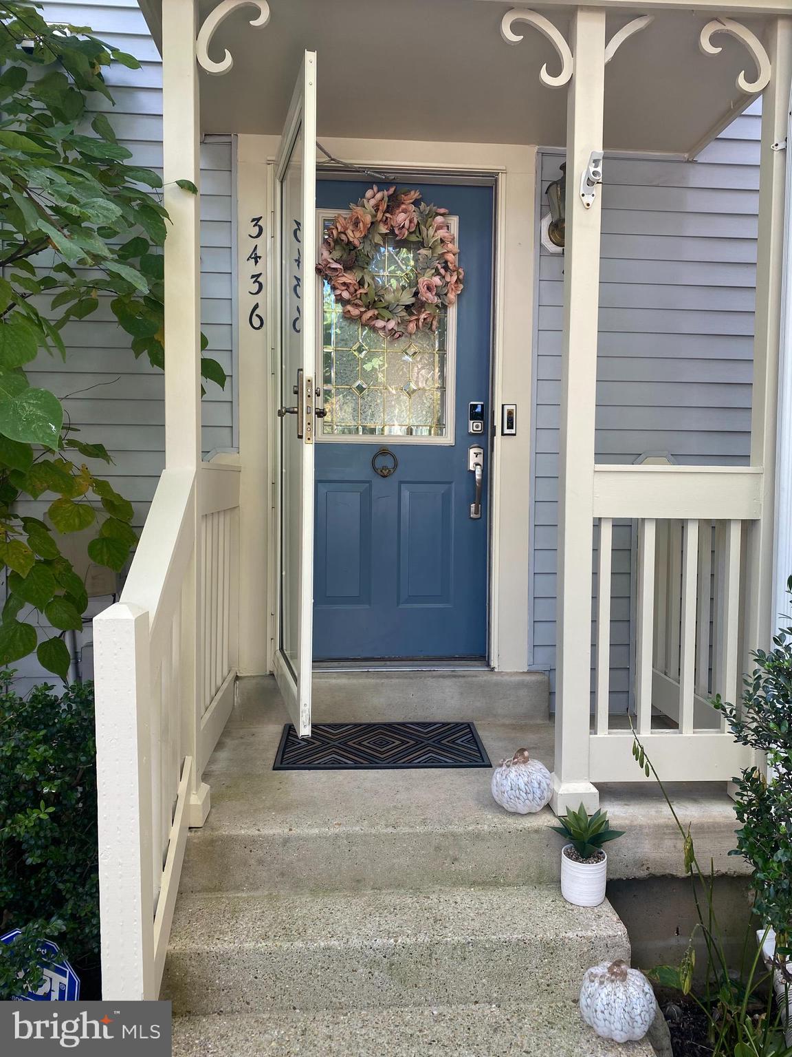 RUSSETT - Residential