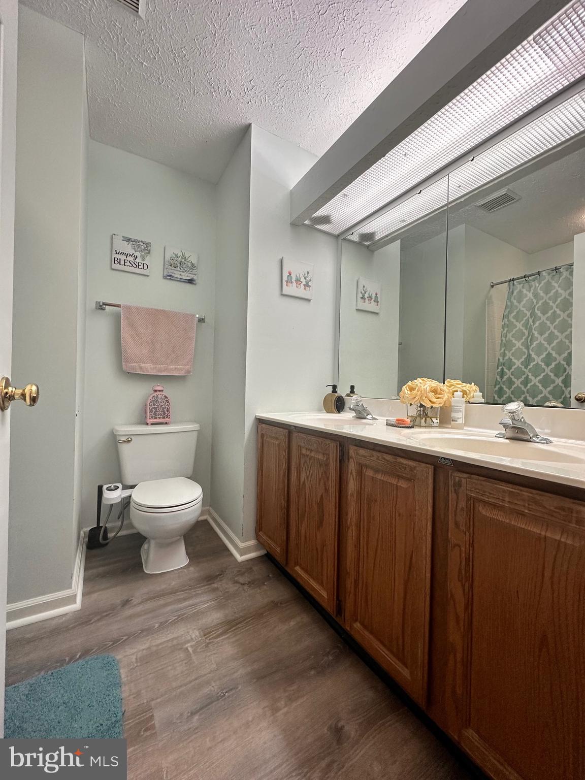 BRITINAY IV - Residential Lease