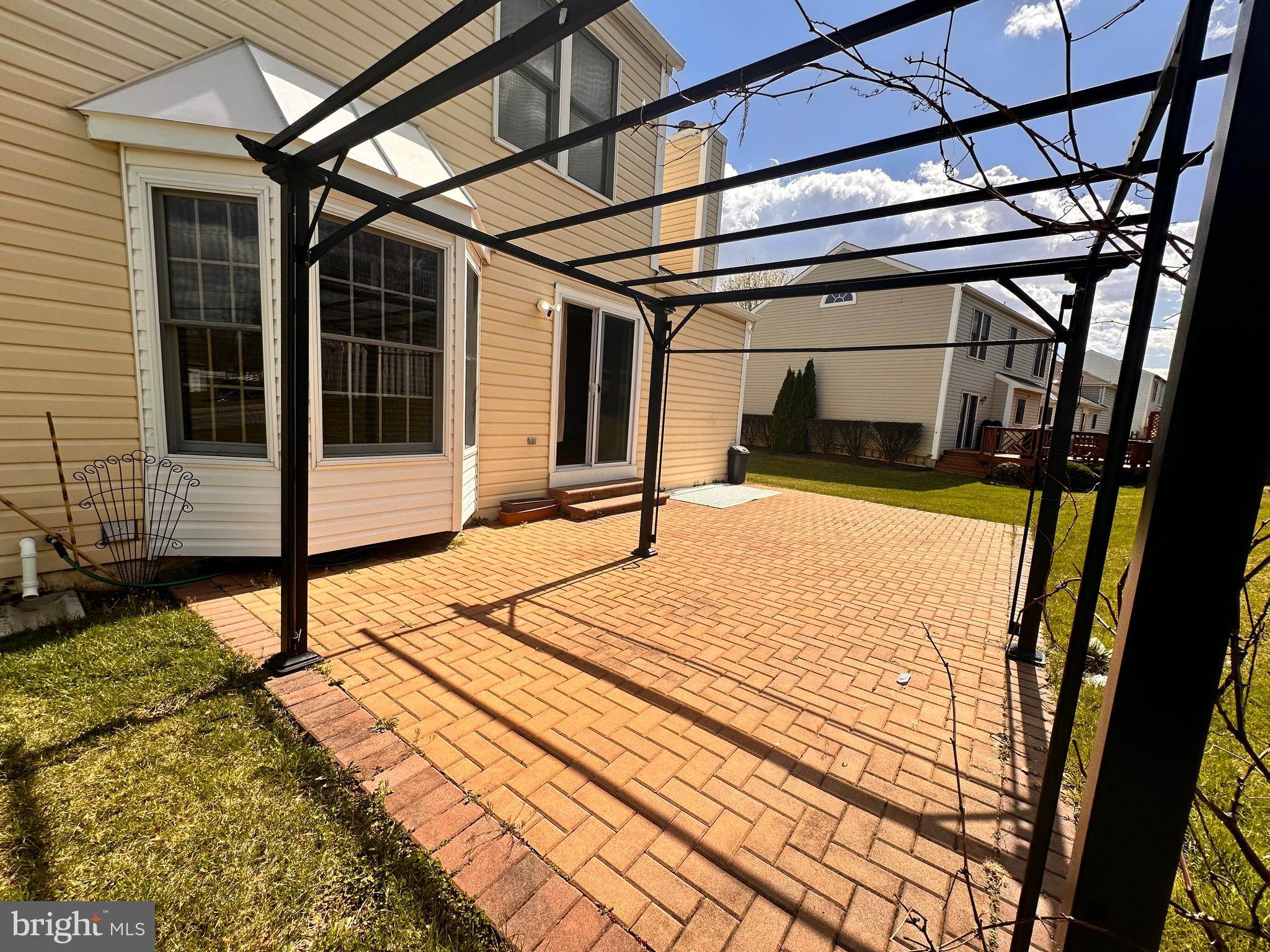 BRITINAY IV - Residential Lease