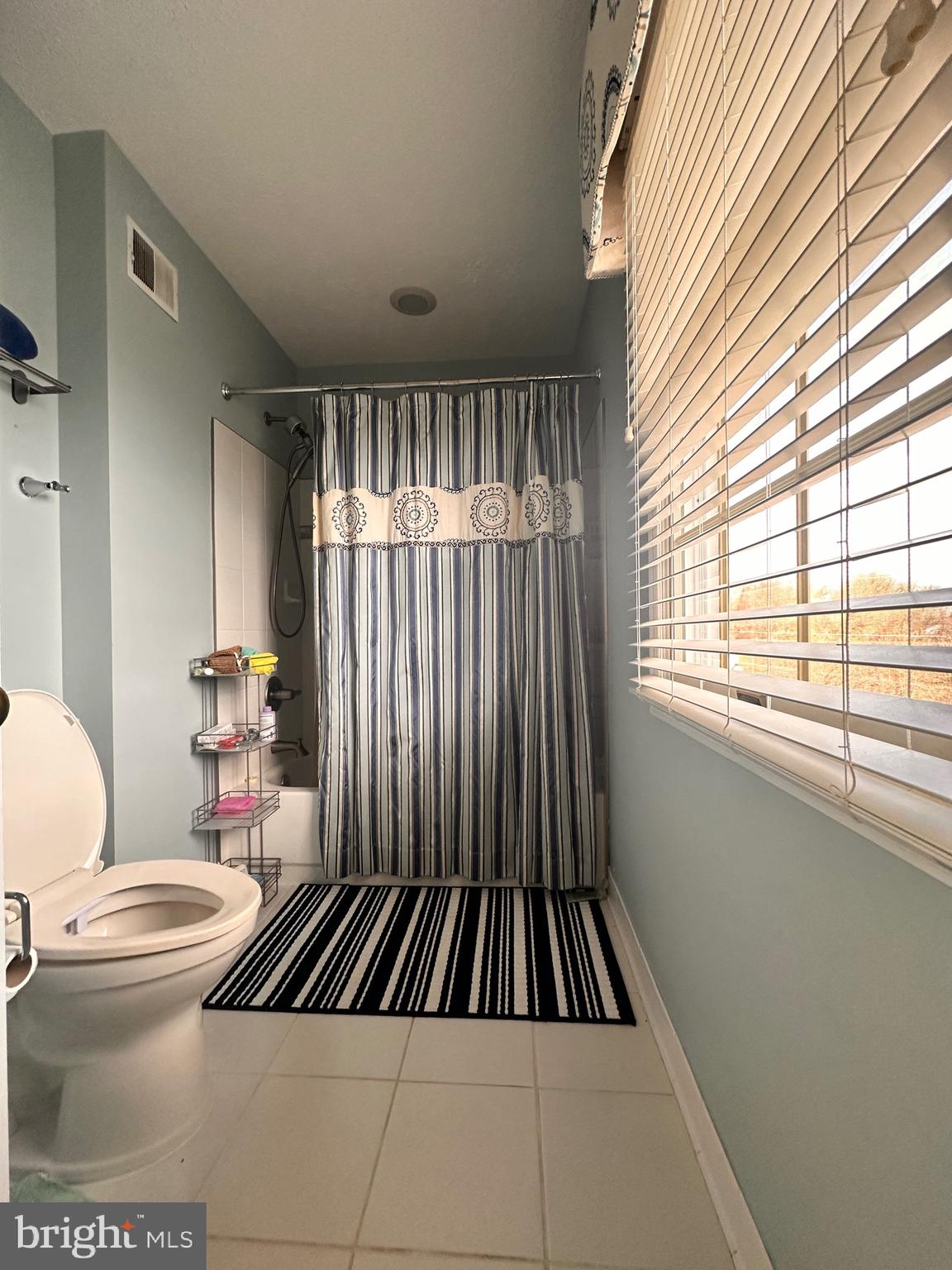 BRITINAY IV - Residential Lease