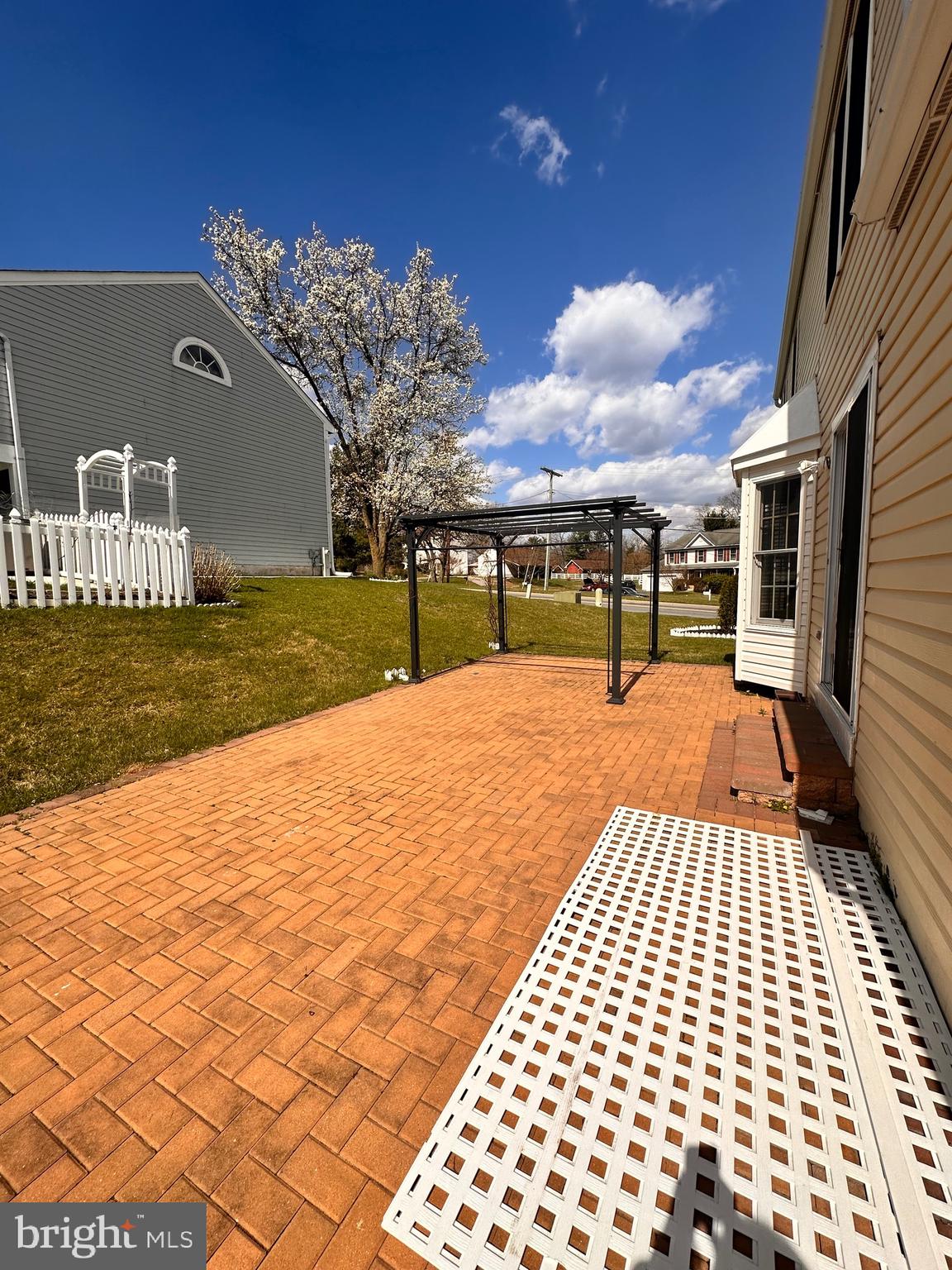 BRITINAY IV - Residential Lease