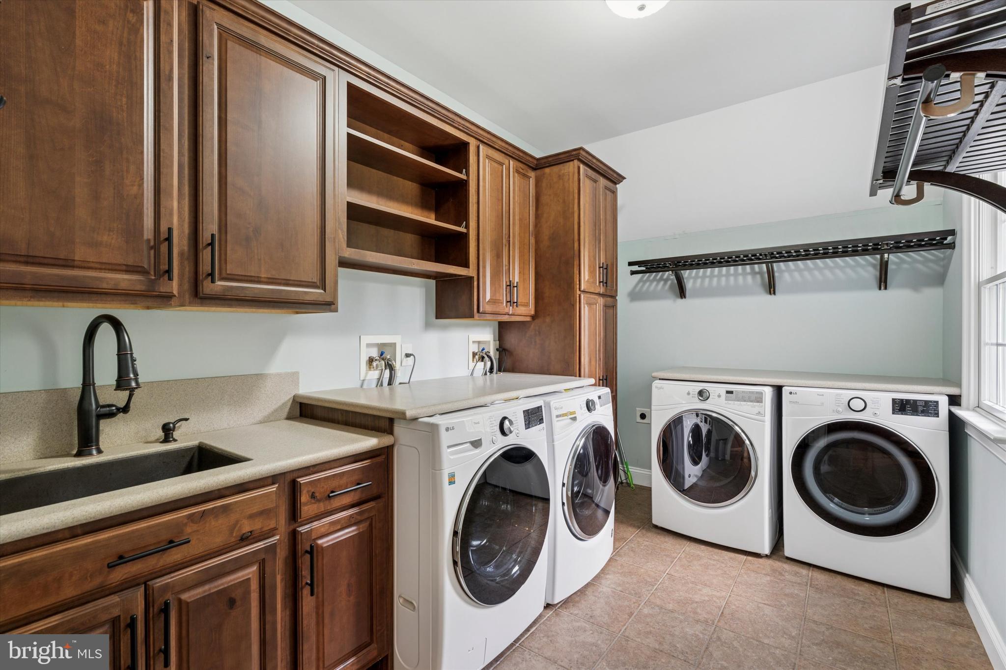 NEWLIN GREENE - Residential