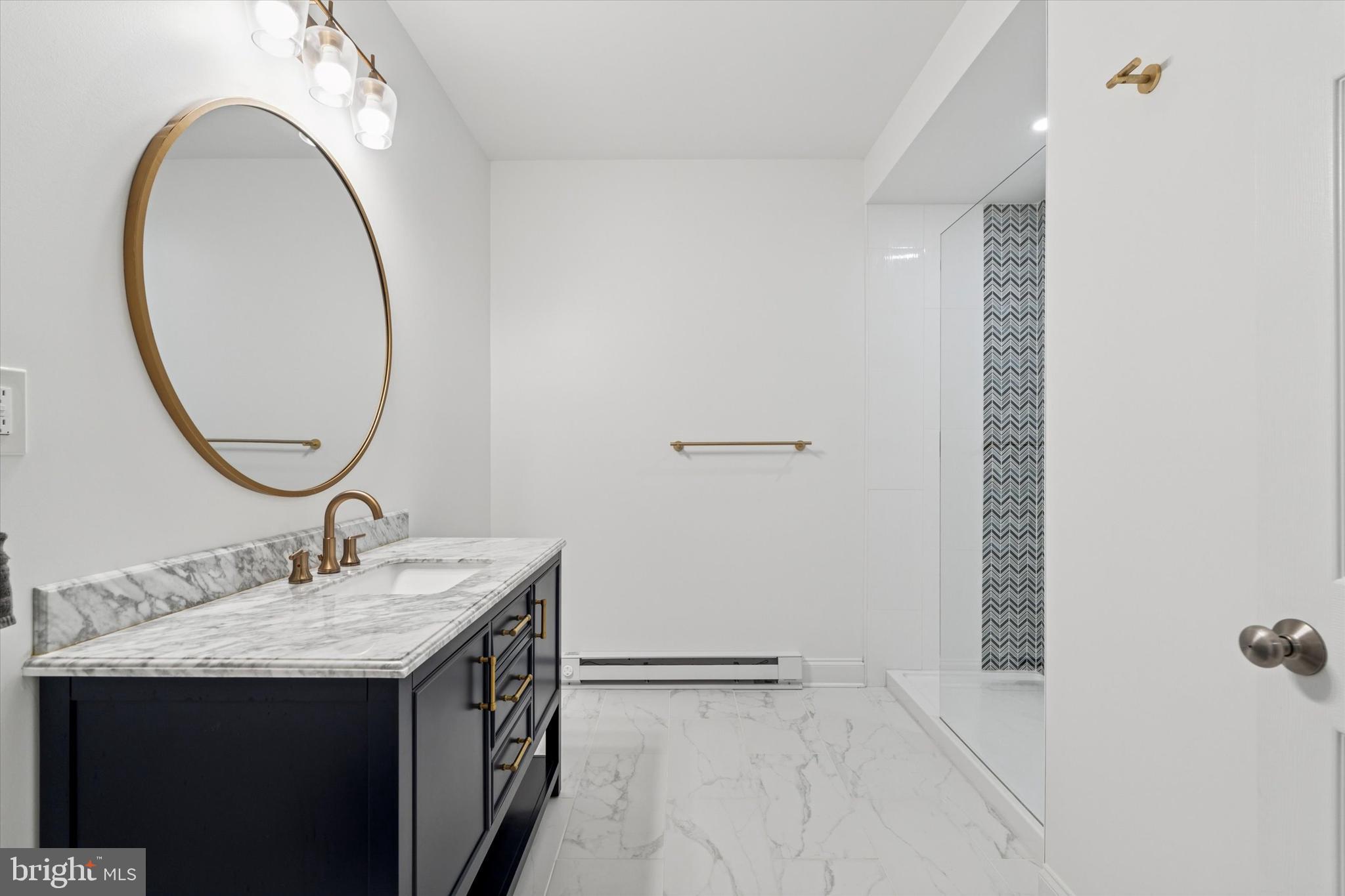 NEWLIN GREENE - Residential