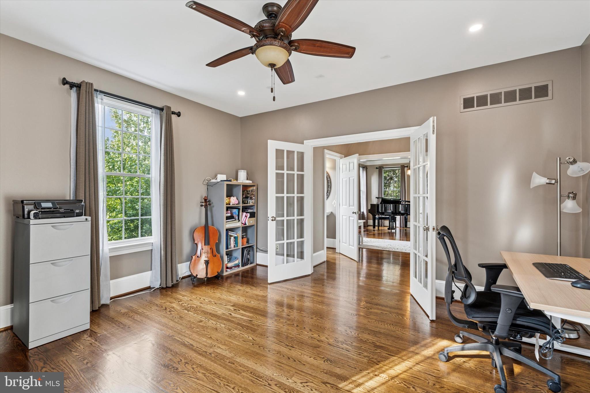 NEWLIN GREENE - Residential