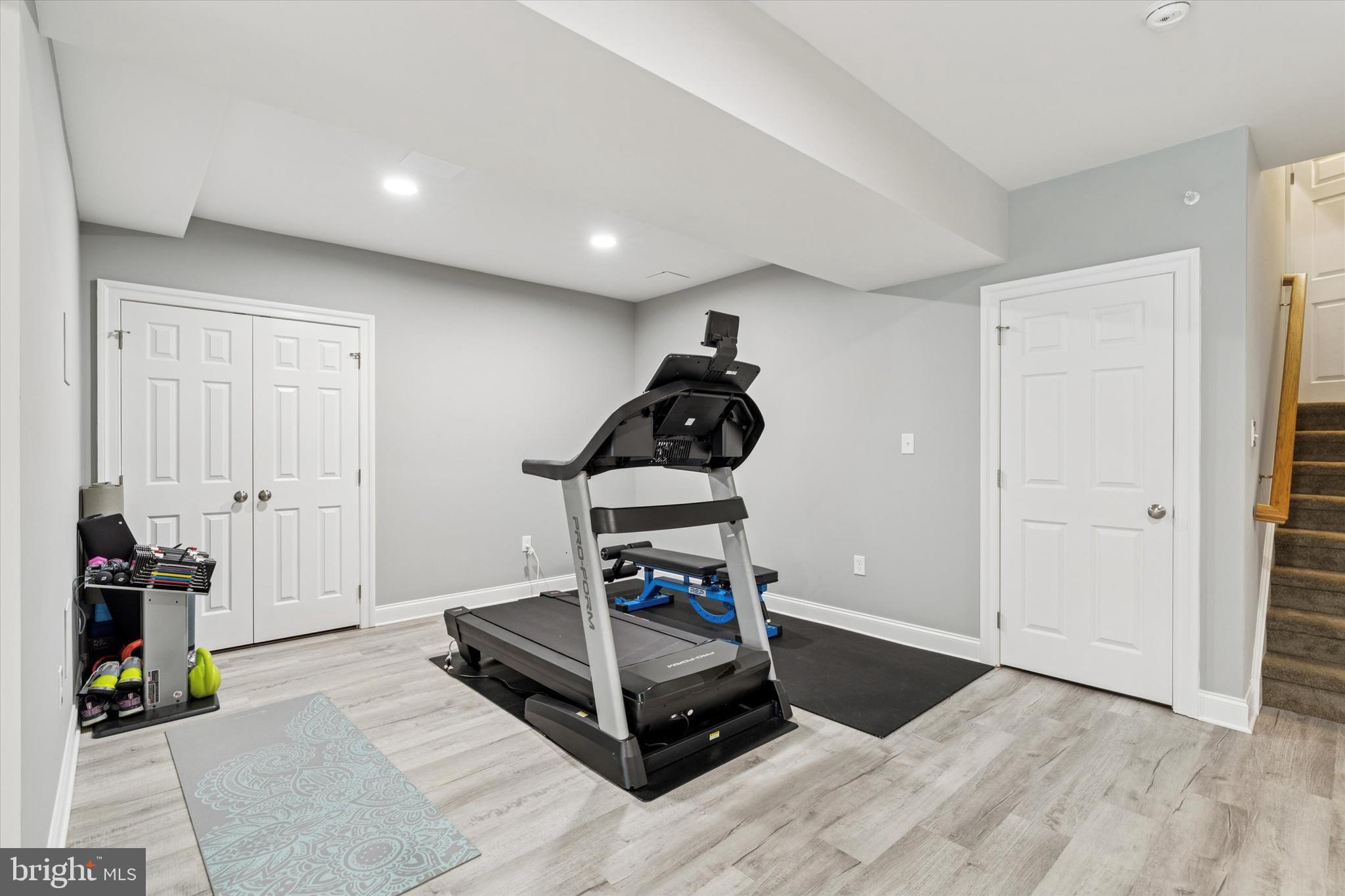 NEWLIN GREENE - Residential