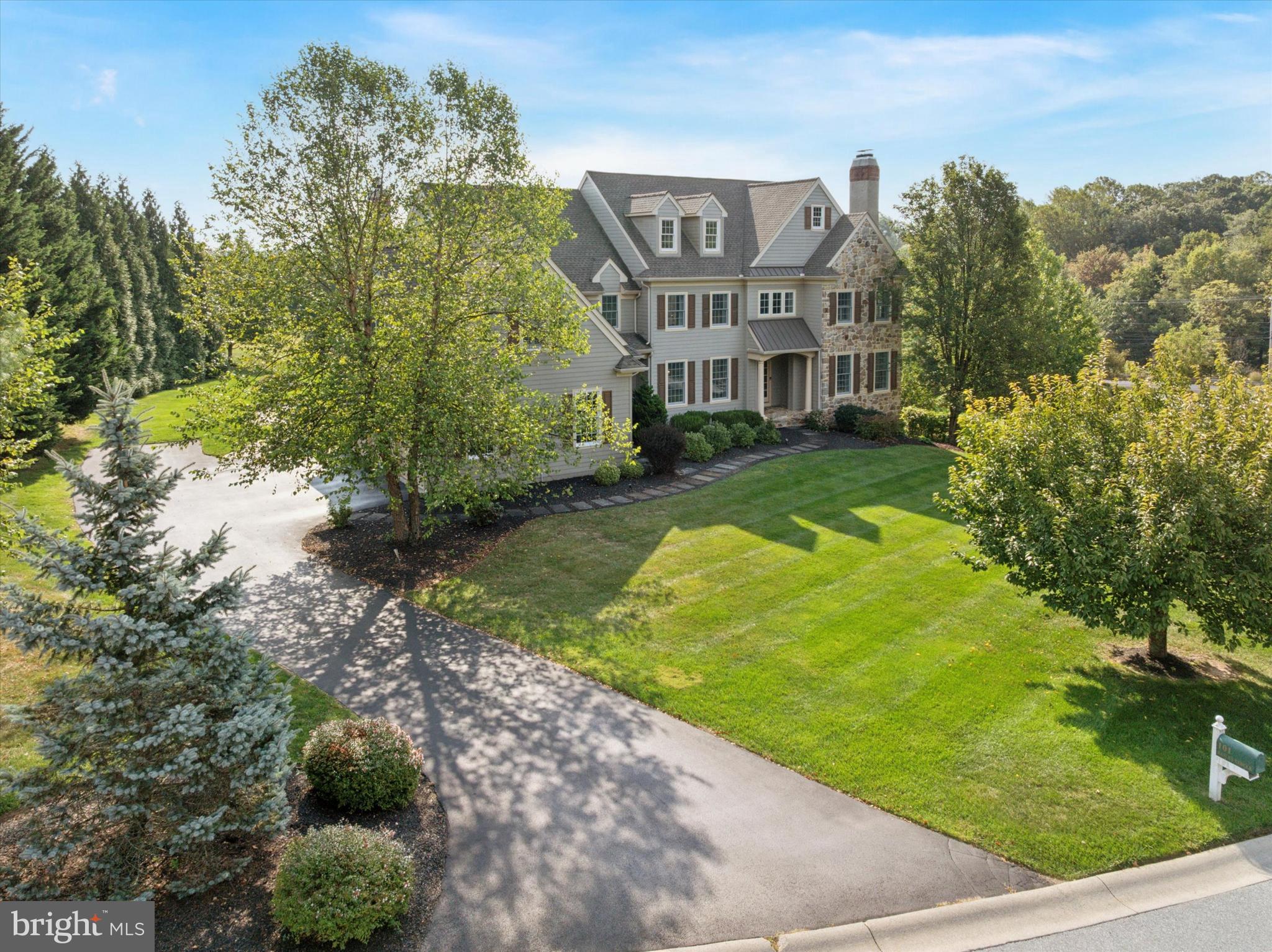 NEWLIN GREENE - Residential