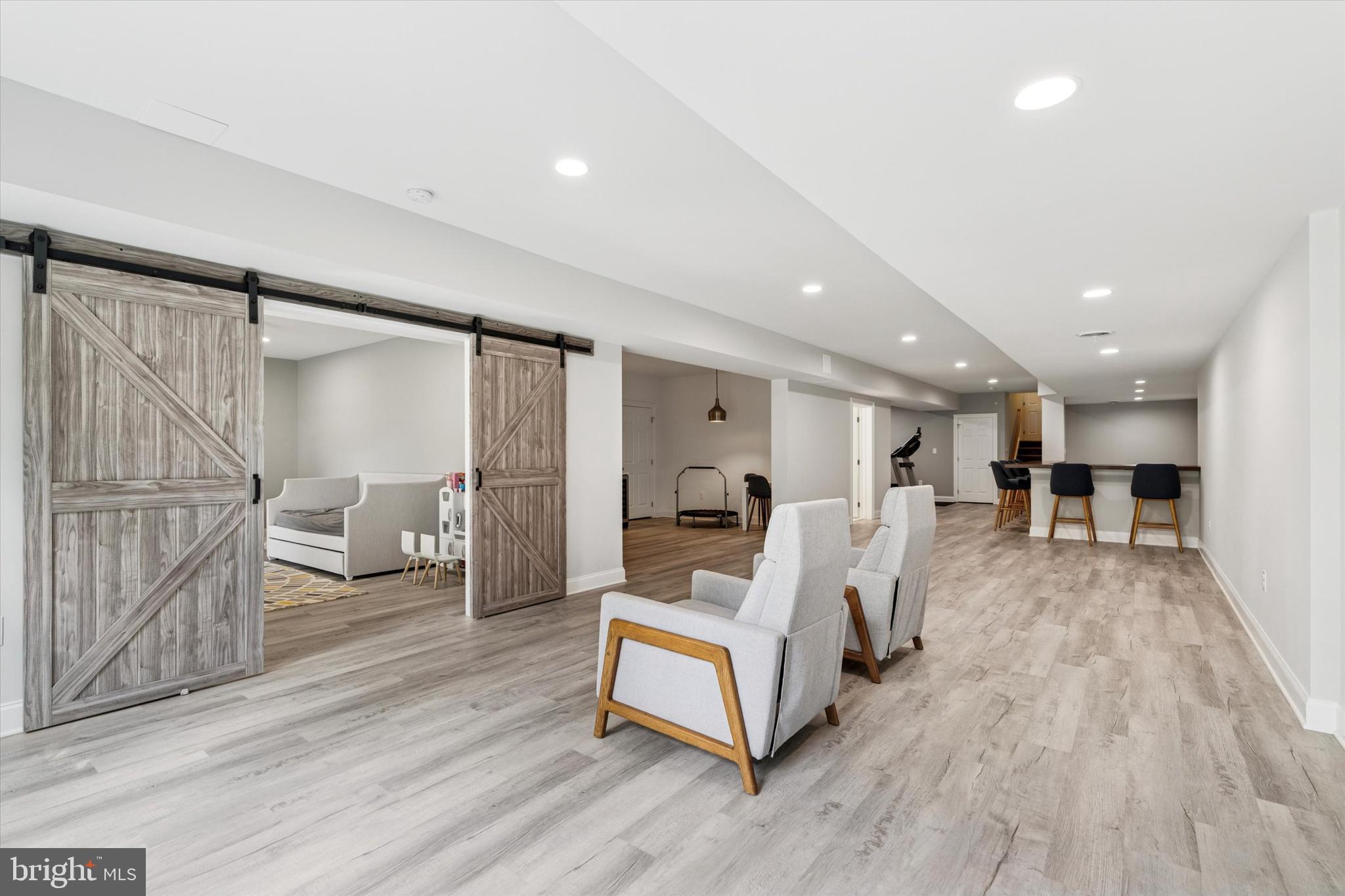 NEWLIN GREENE - Residential