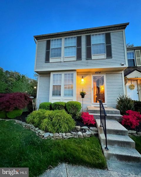 654 WILLOWBY RUN PASADENA MD 21122