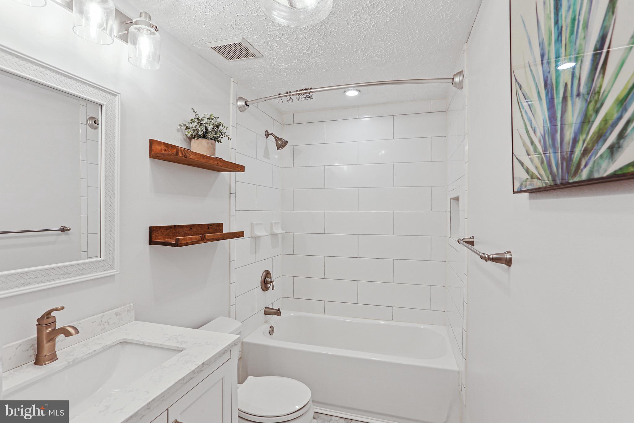 DEERFIELD - Residential