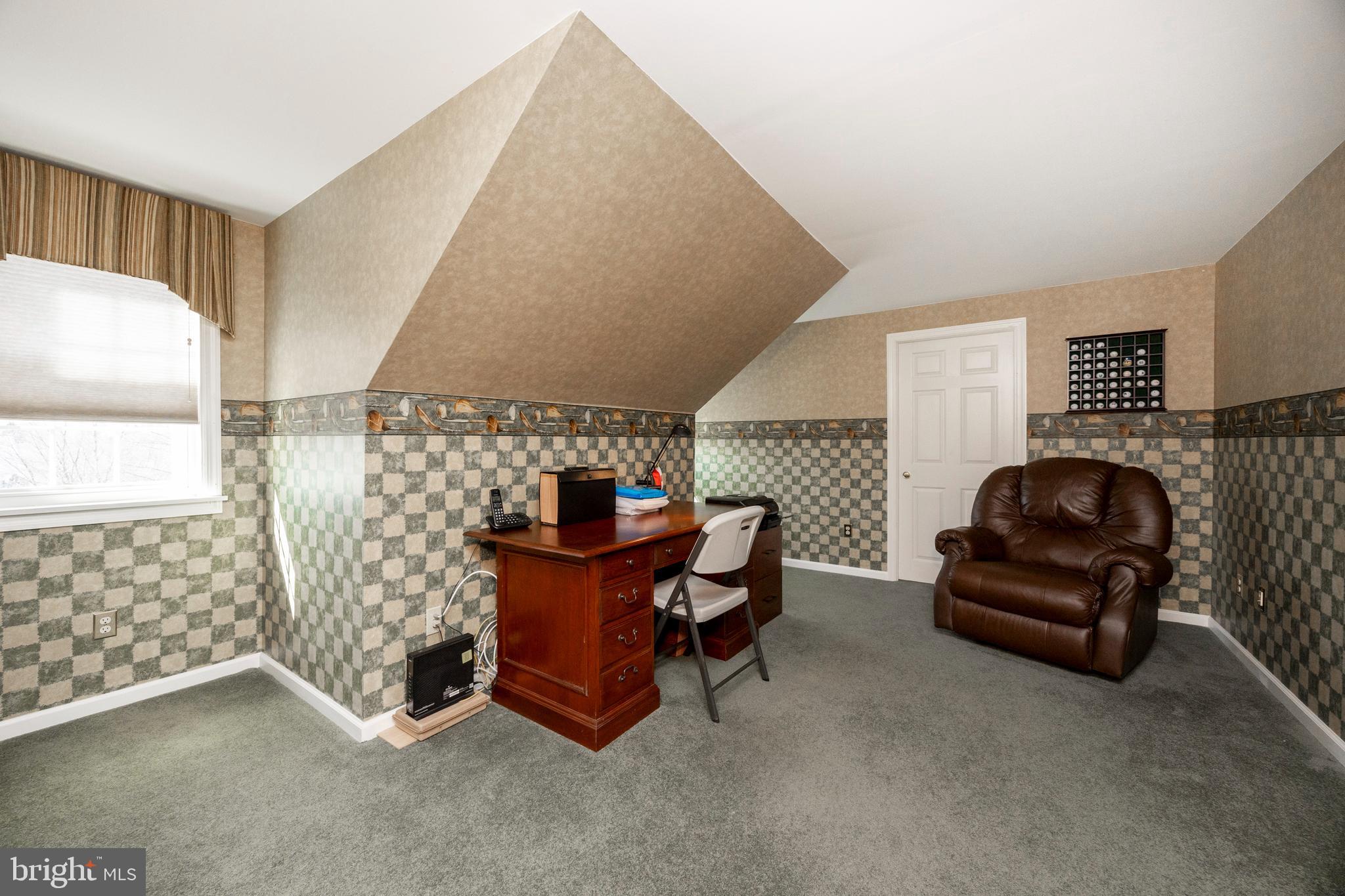 ROLLING RIDGE - Residential