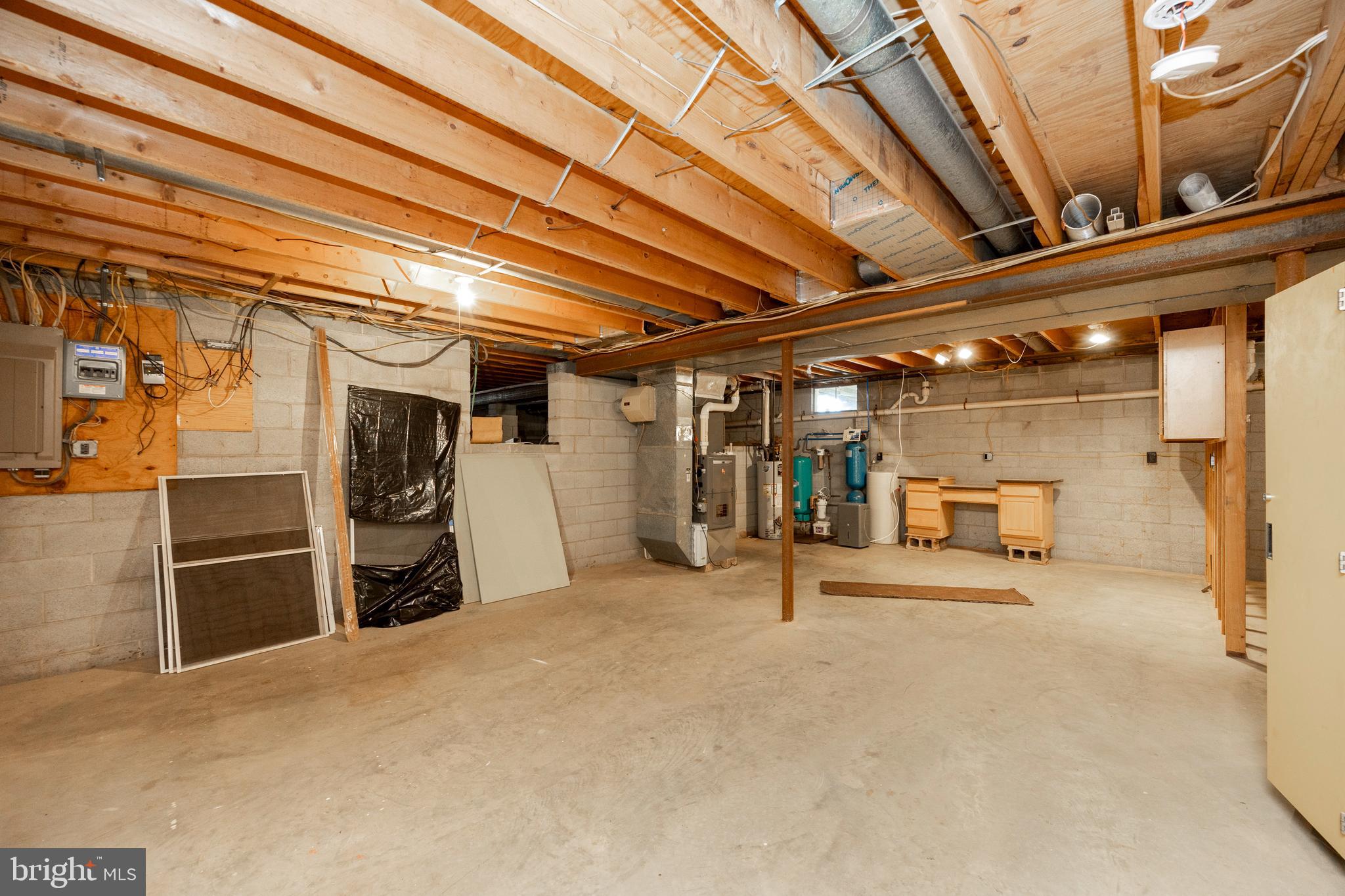 ROLLING RIDGE - Residential