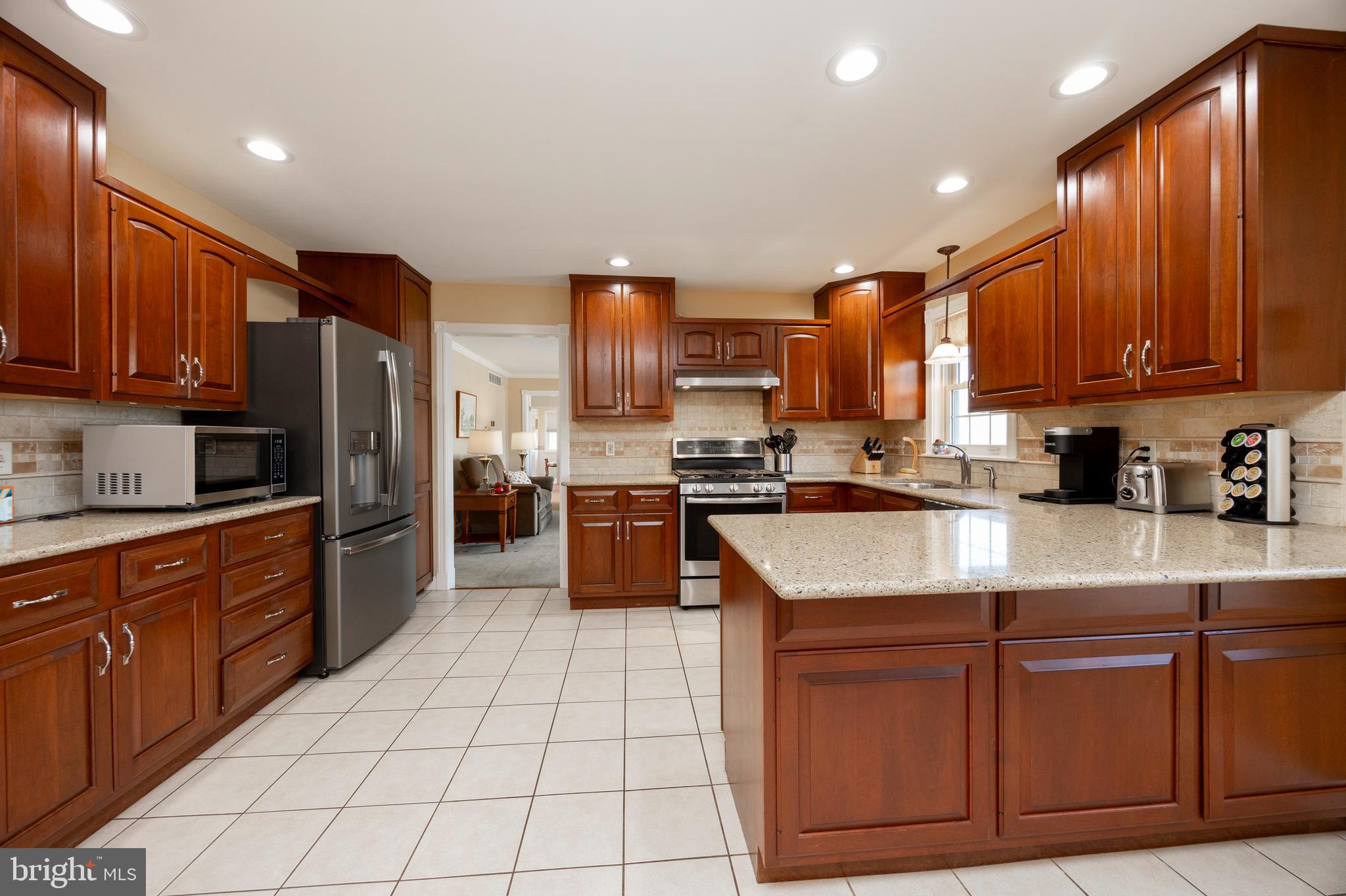 ROLLING RIDGE - Residential