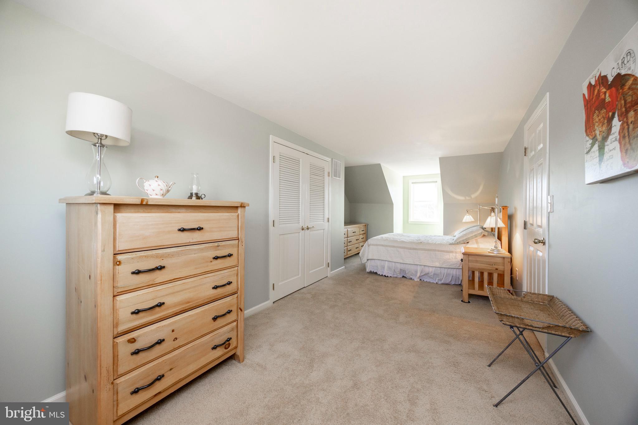 ROLLING RIDGE - Residential