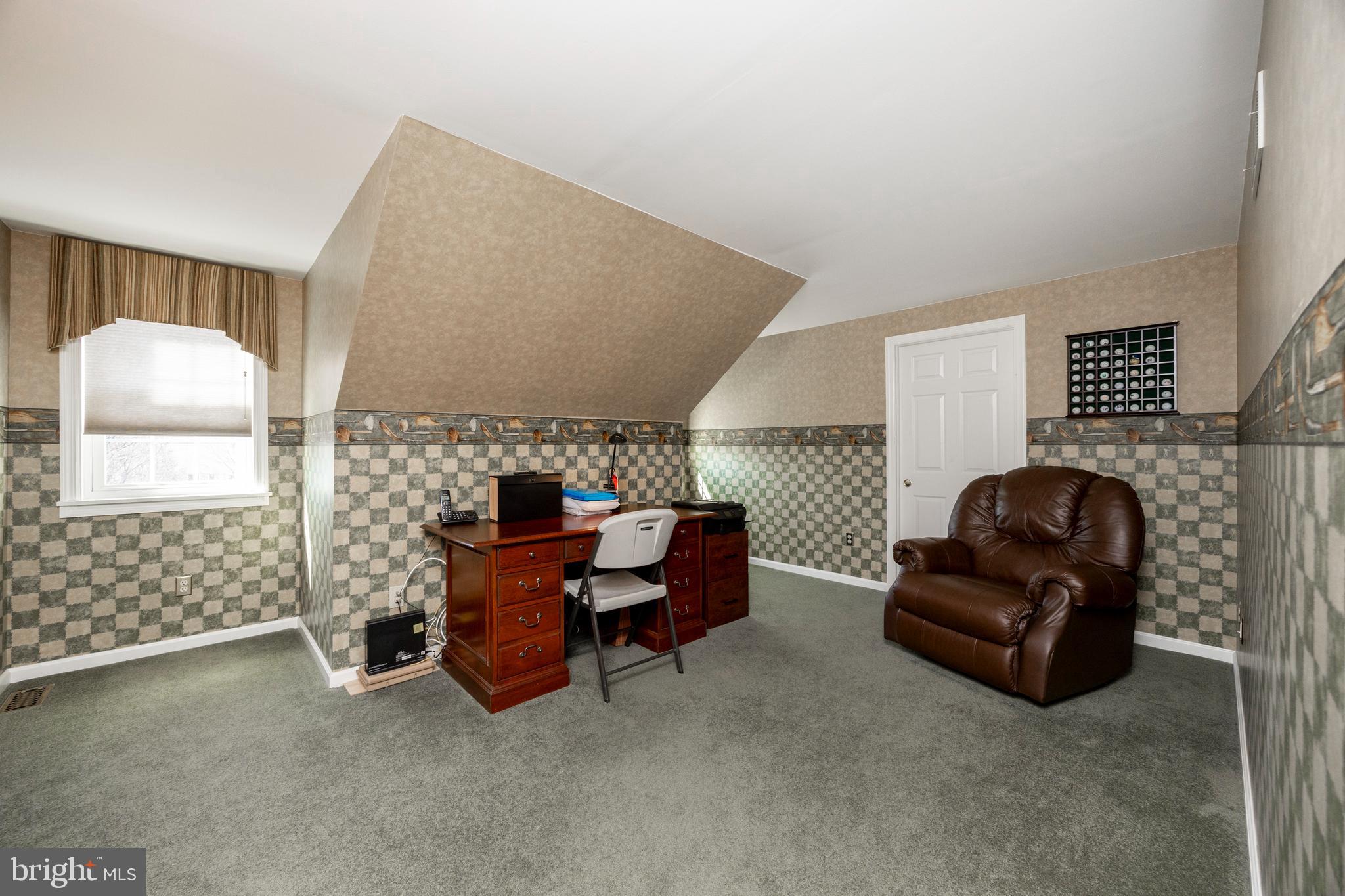 ROLLING RIDGE - Residential