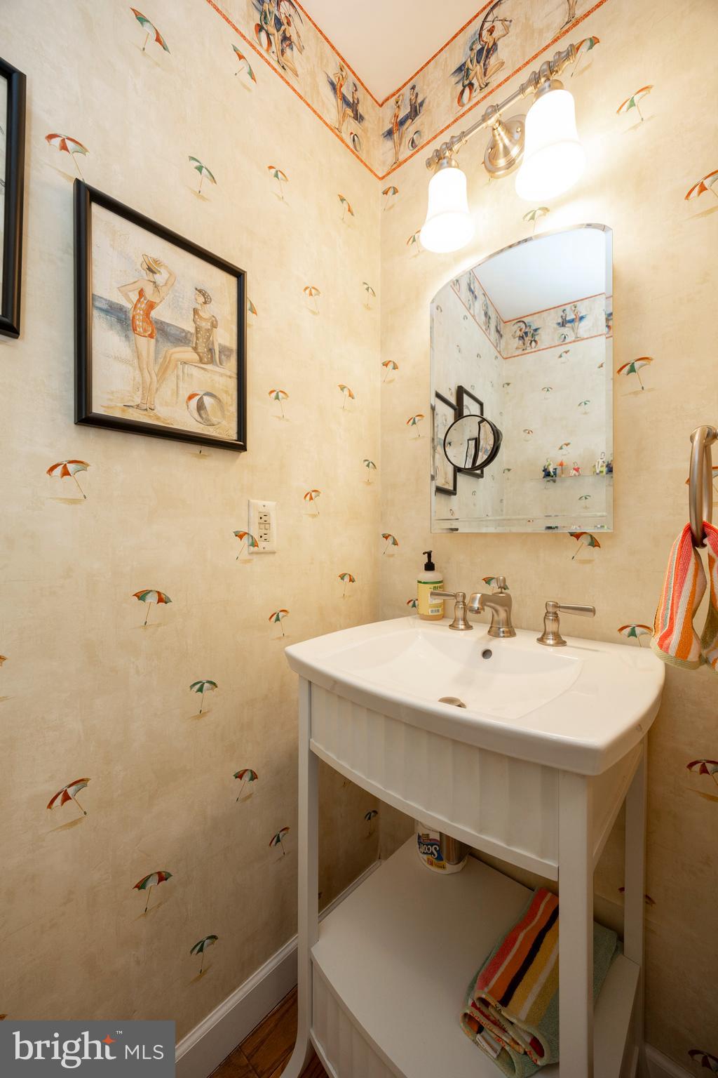 ROLLING RIDGE - Residential