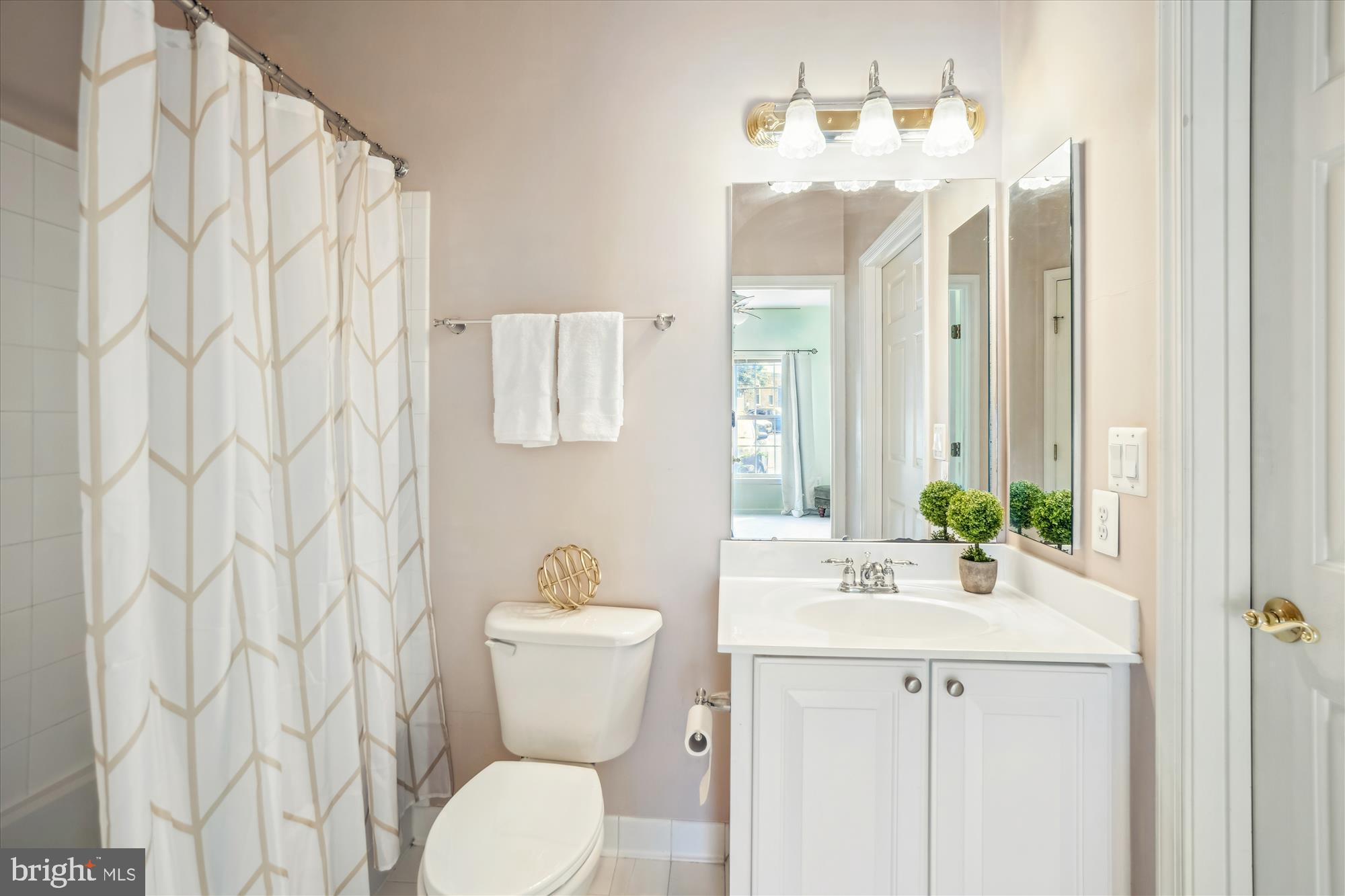 HEARTHSTONE AT TIMBERS - Residential