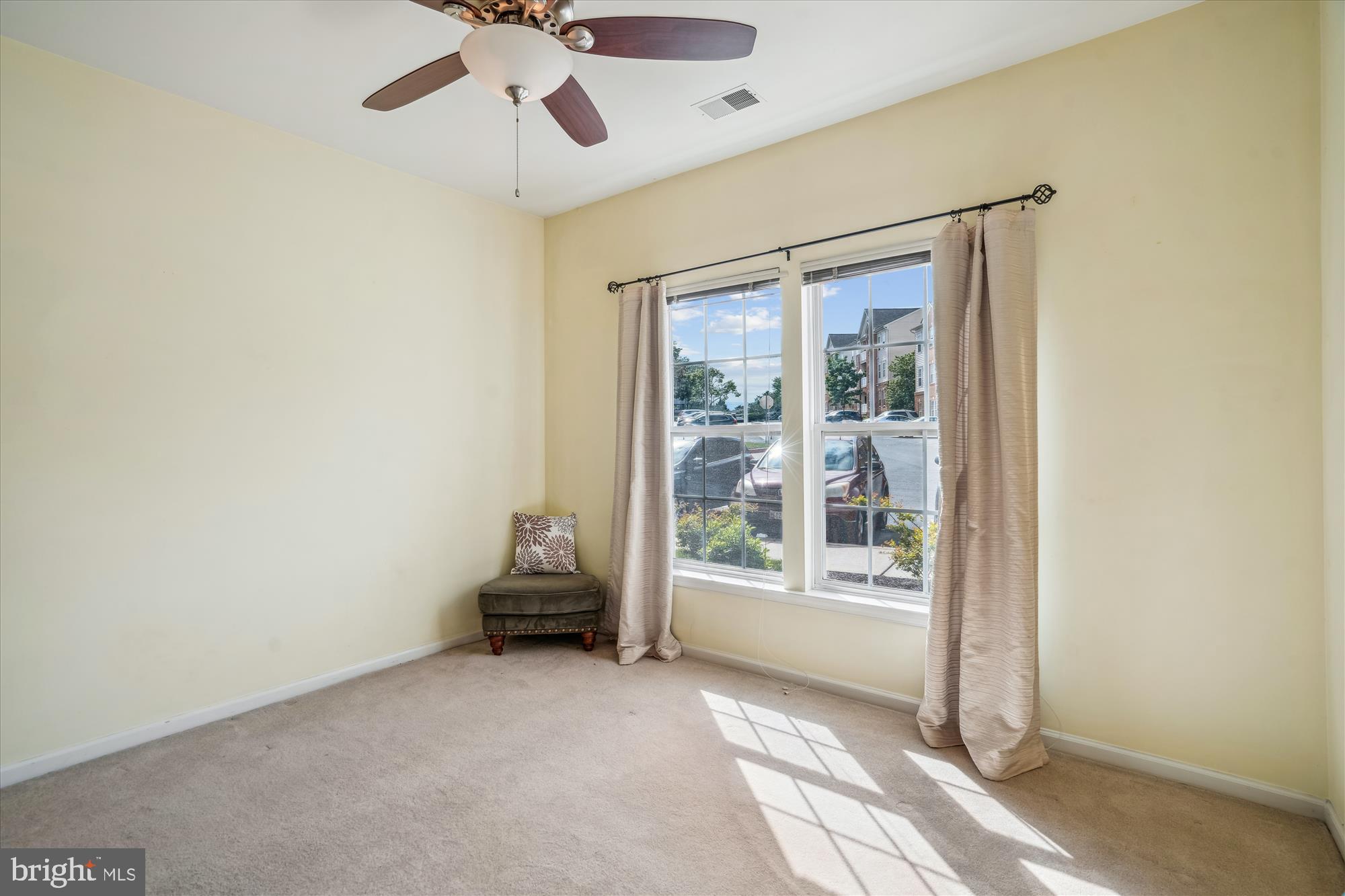 HEARTHSTONE AT TIMBERS - Residential