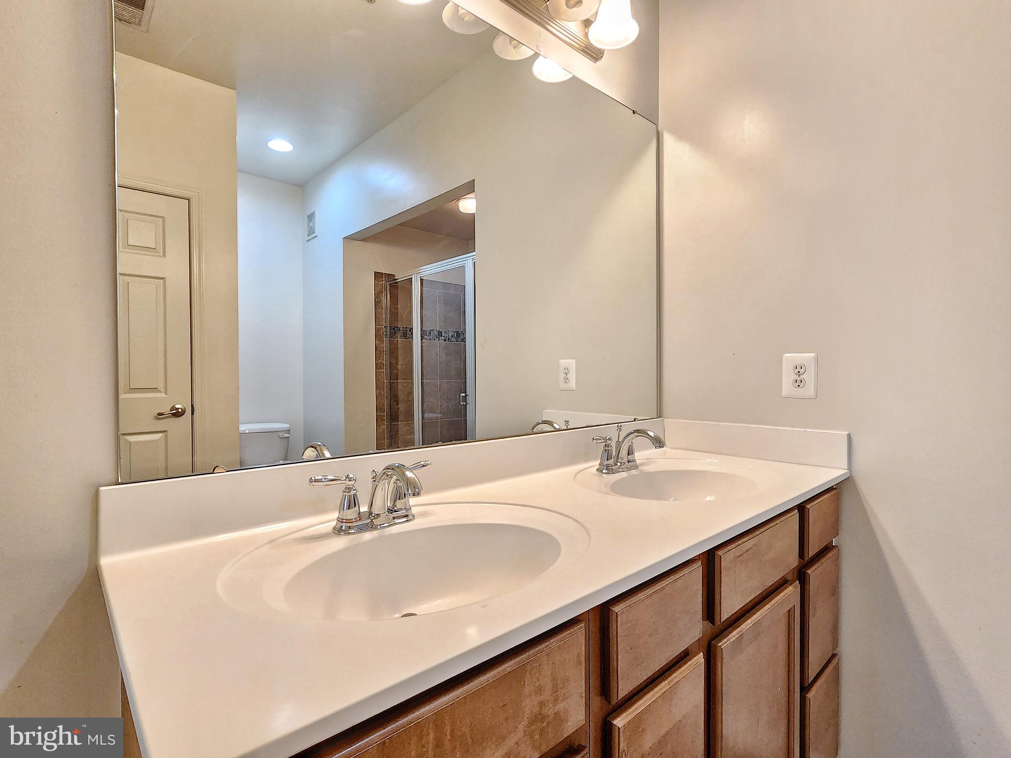 POTOMAC CLUB - Residential Lease