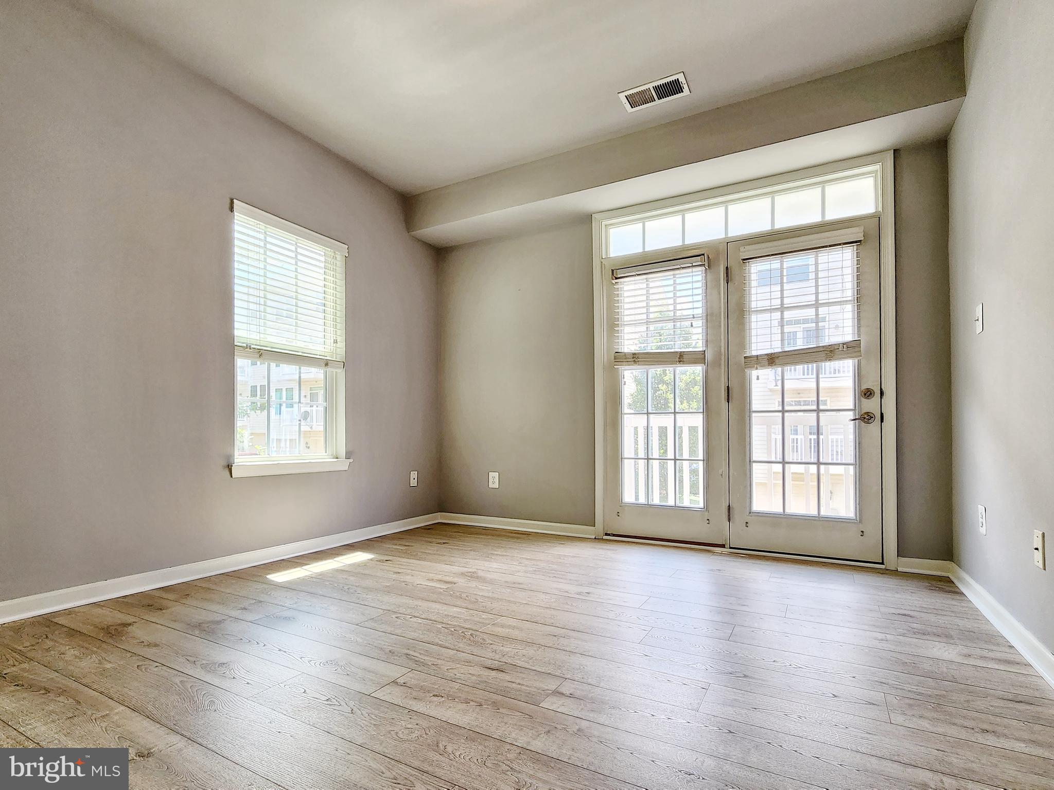 POTOMAC CLUB - Residential Lease