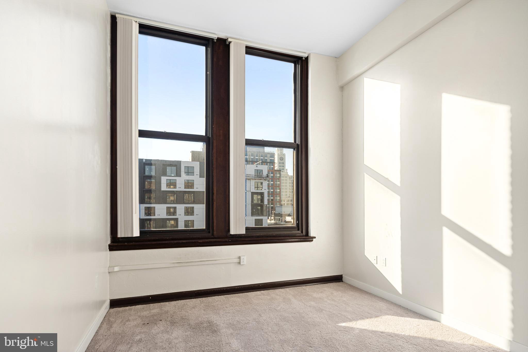 CENTER CITY - Residential Lease