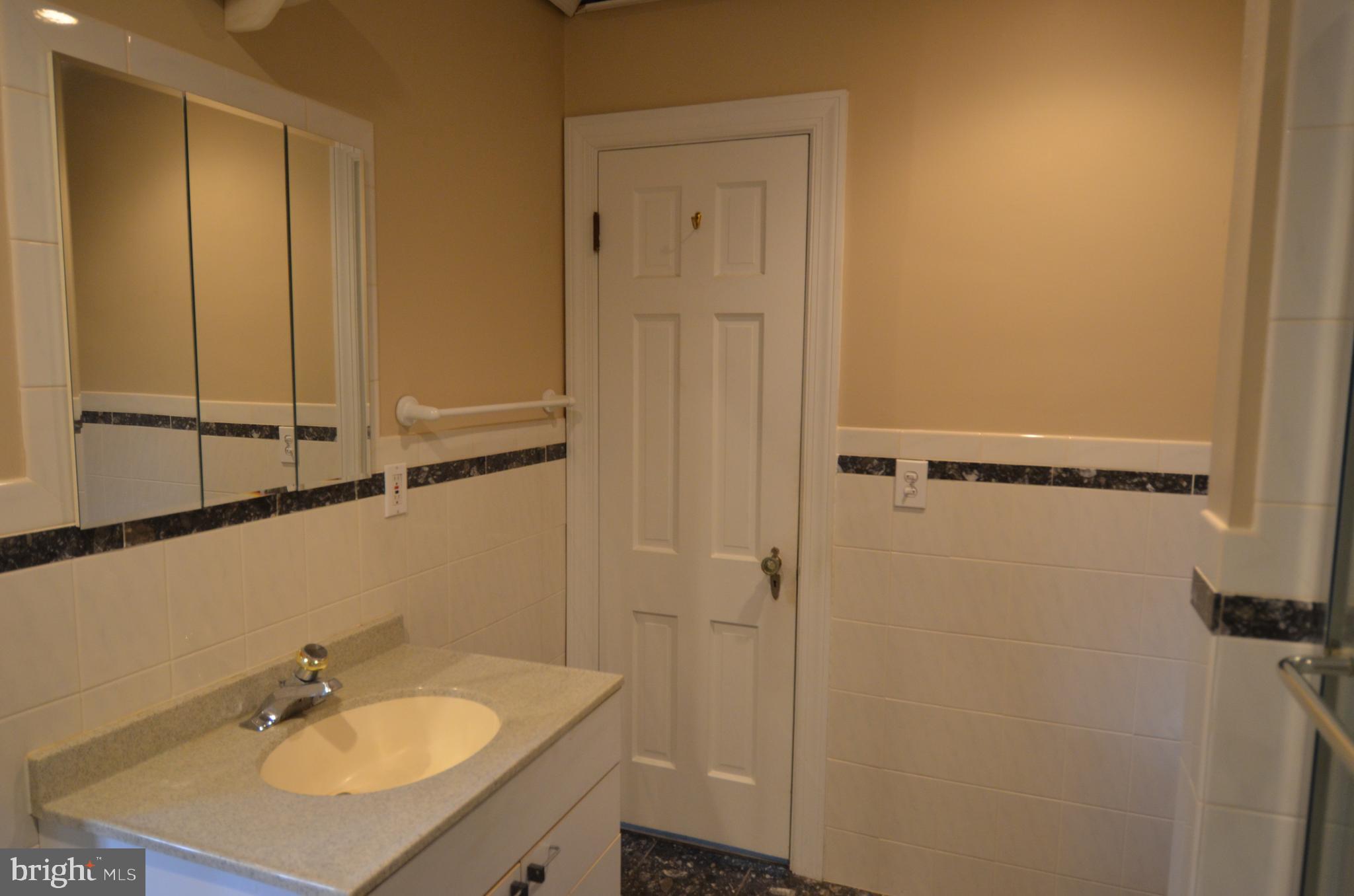 CHEVY CHASE - Residential Lease